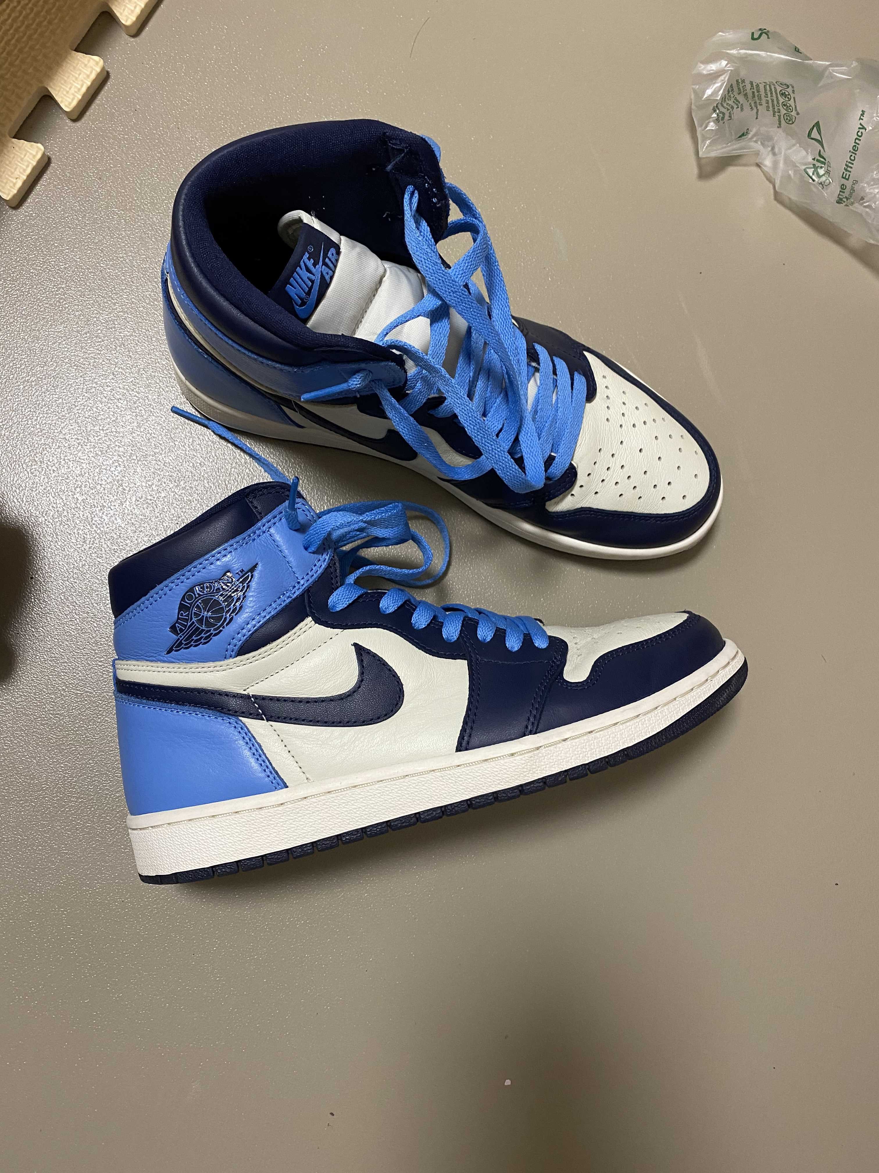 Nike Air Jordan 1 Retro High OG "Obsidian/University Blue"