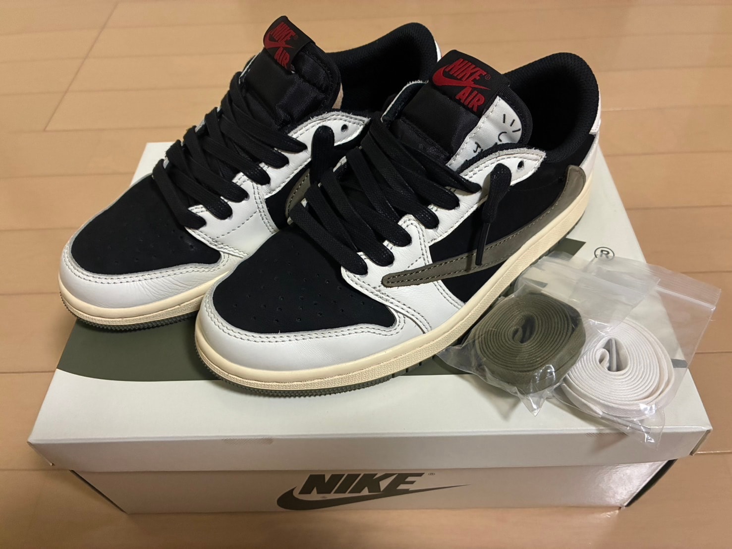 Travis Scott × Nike Women's Air Jordan 1 Low OG "Medium Olive"