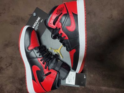 Nike Air Jordan 1 Mid "Bred"