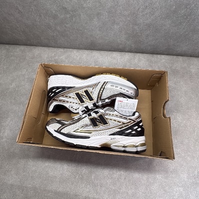 New Balance 1906R "Silver"
