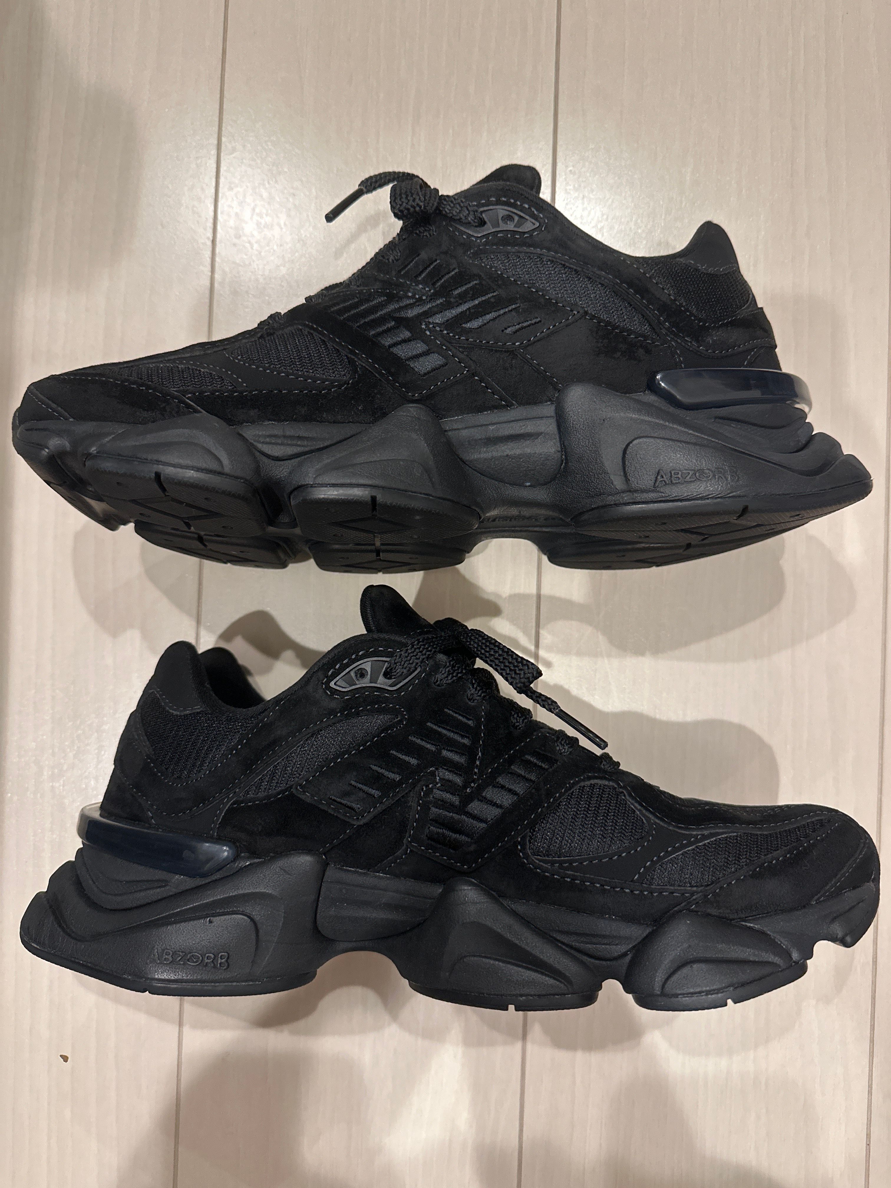 New Balance 9060 "Triple Black"