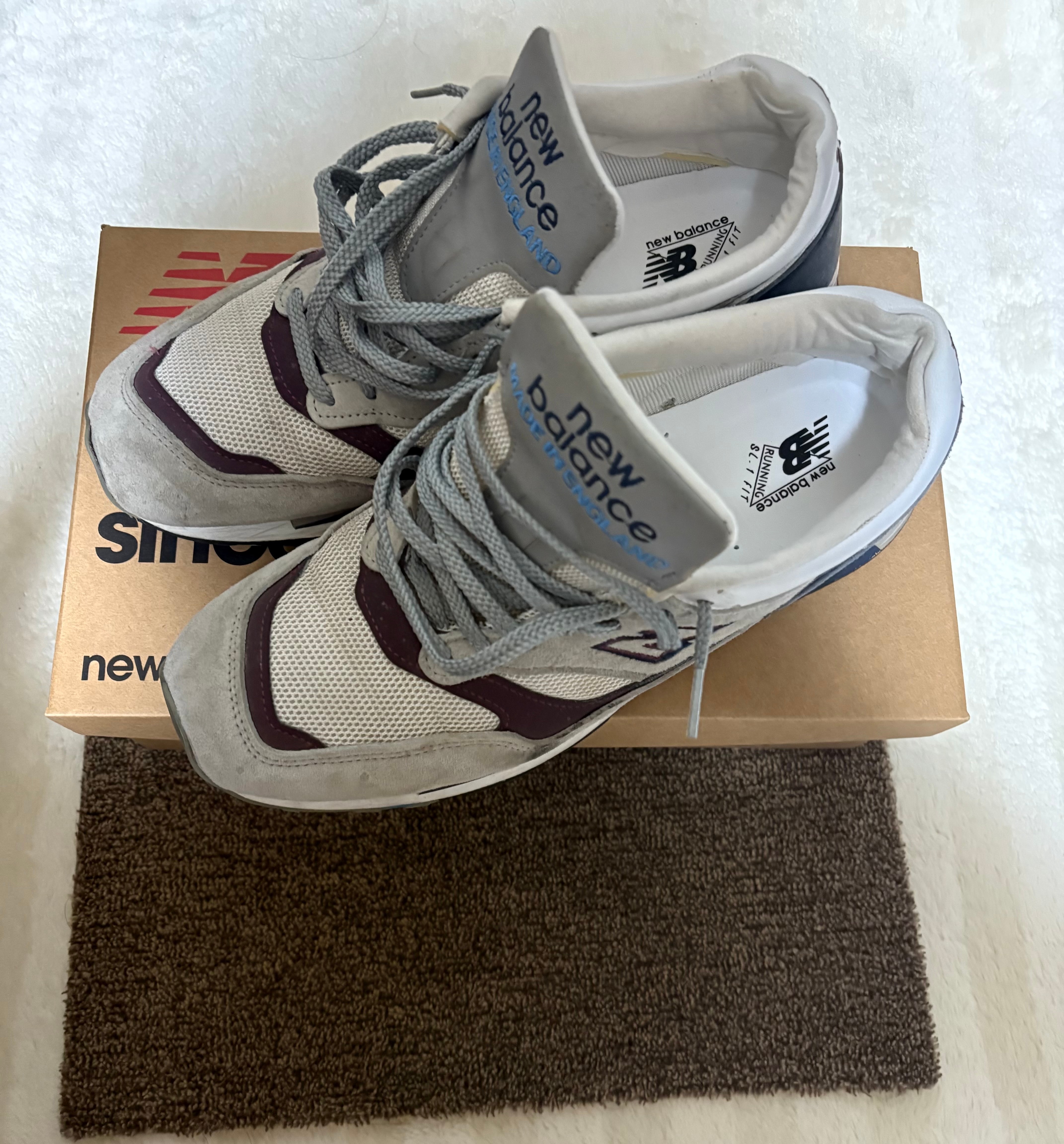 NEW BALANCE M1500 NBR "LIGHT GRAY/NAVY"