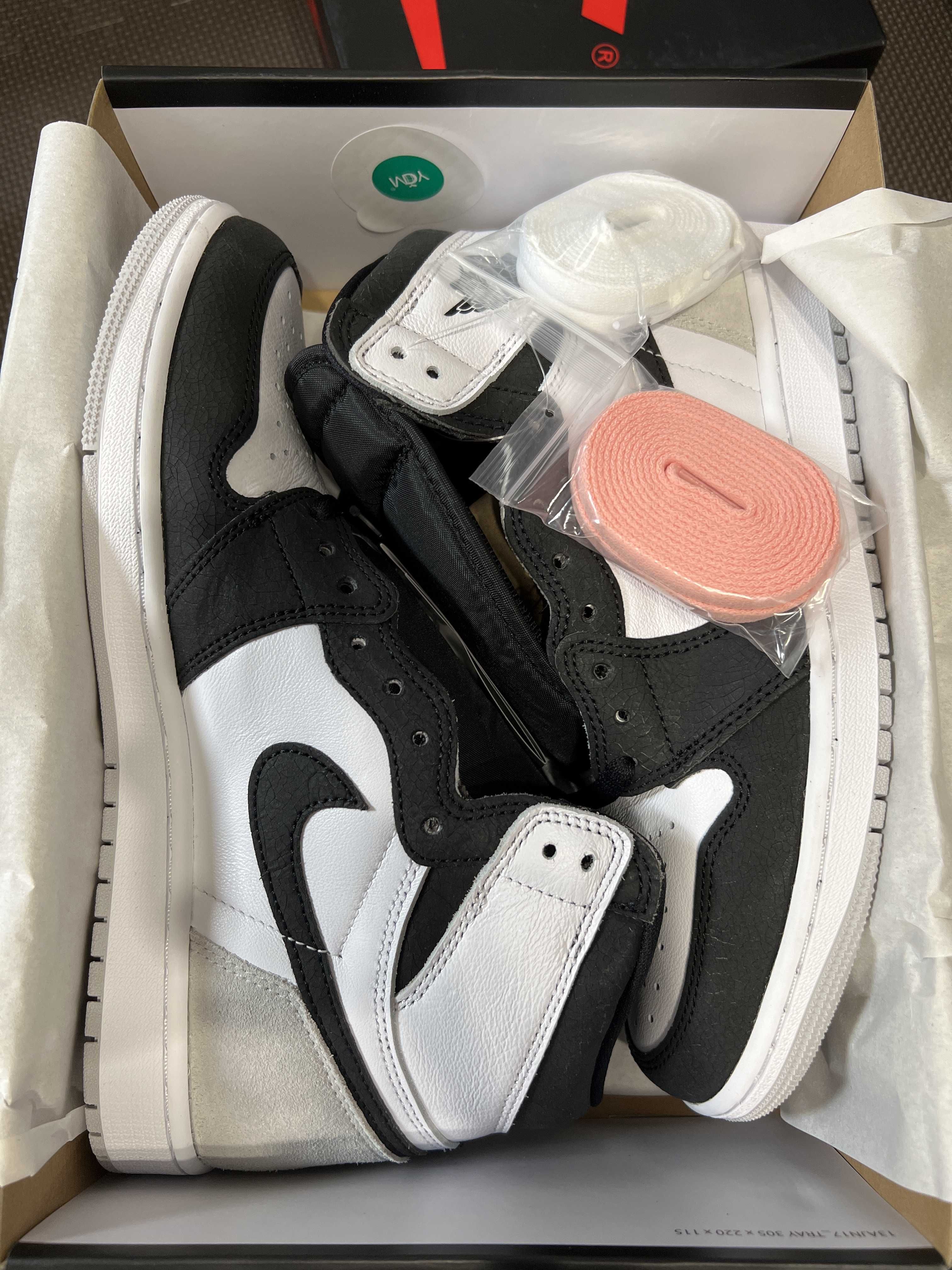 Nike Air Jordan 1 High OG "Bleached Coral"