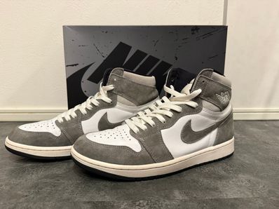 Nike Air Jordan 1 Retro High OG "Black and Smoke Grey"