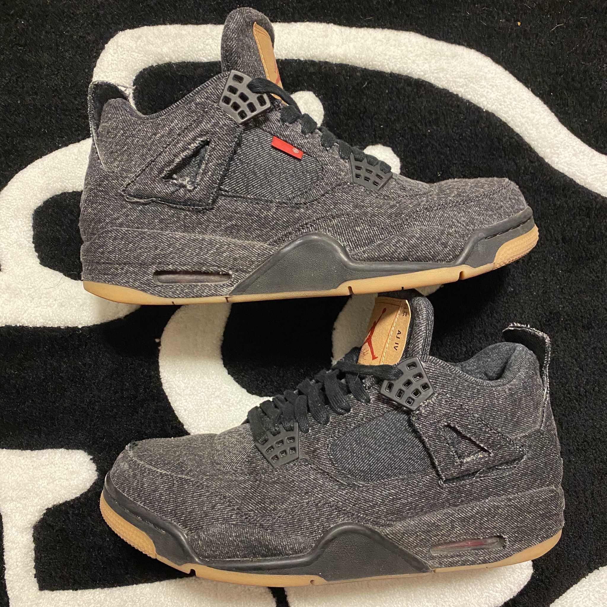 Nike × Levi's Air Jordan 4 "Black Denim" (Tag: ®)