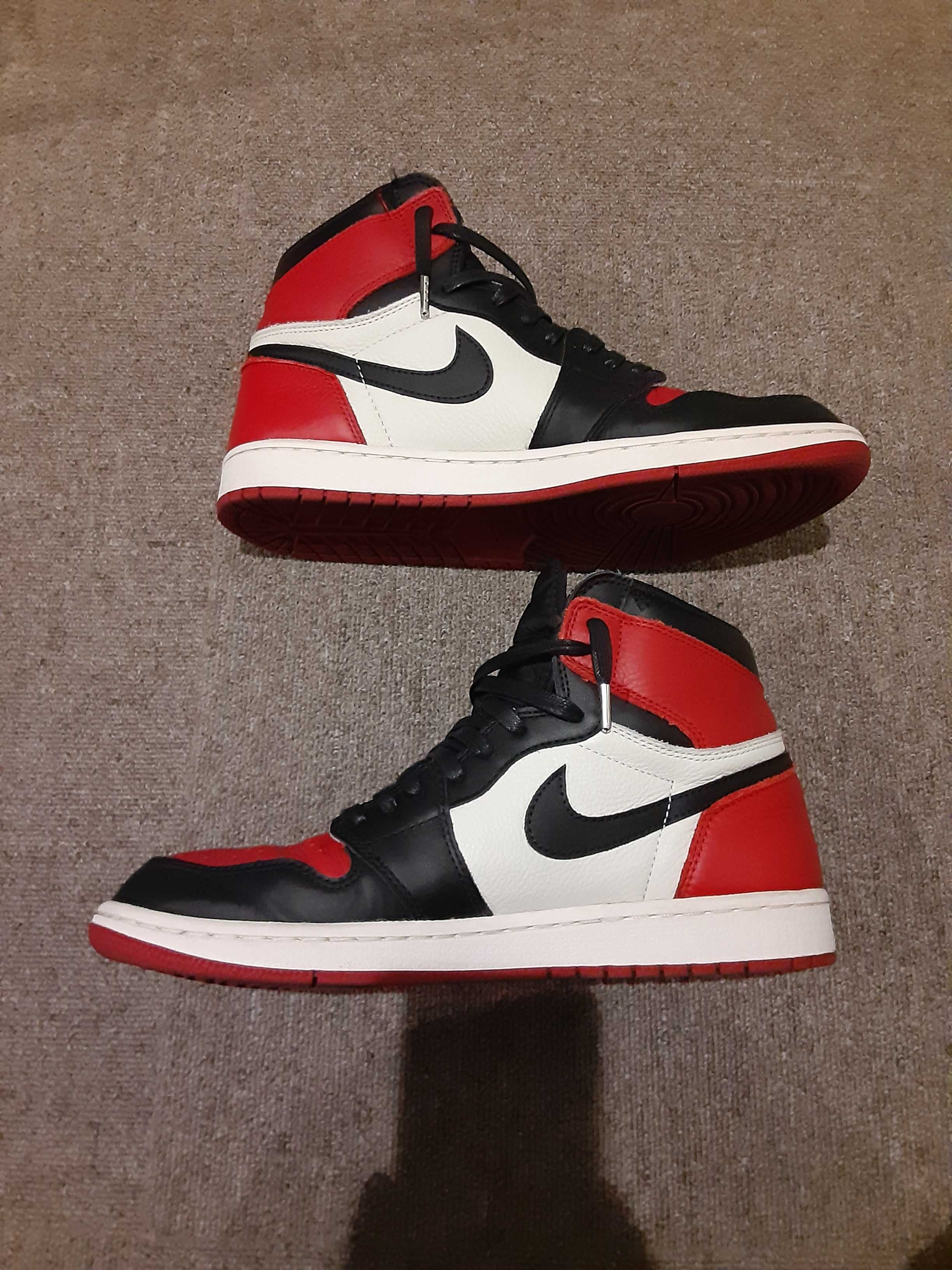 Nike Air Jordan 1 Retro High OG "Bred Toe"
