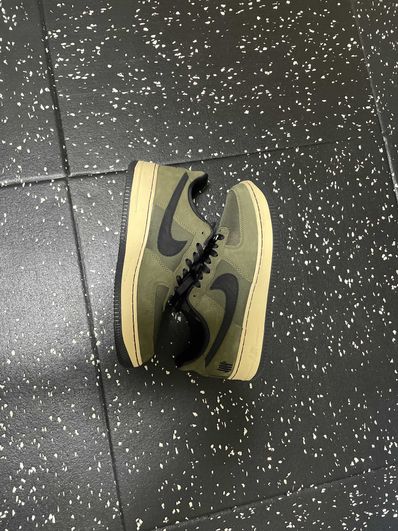 UNDEFEATED × Nike Air Force 1 Low "Olive"