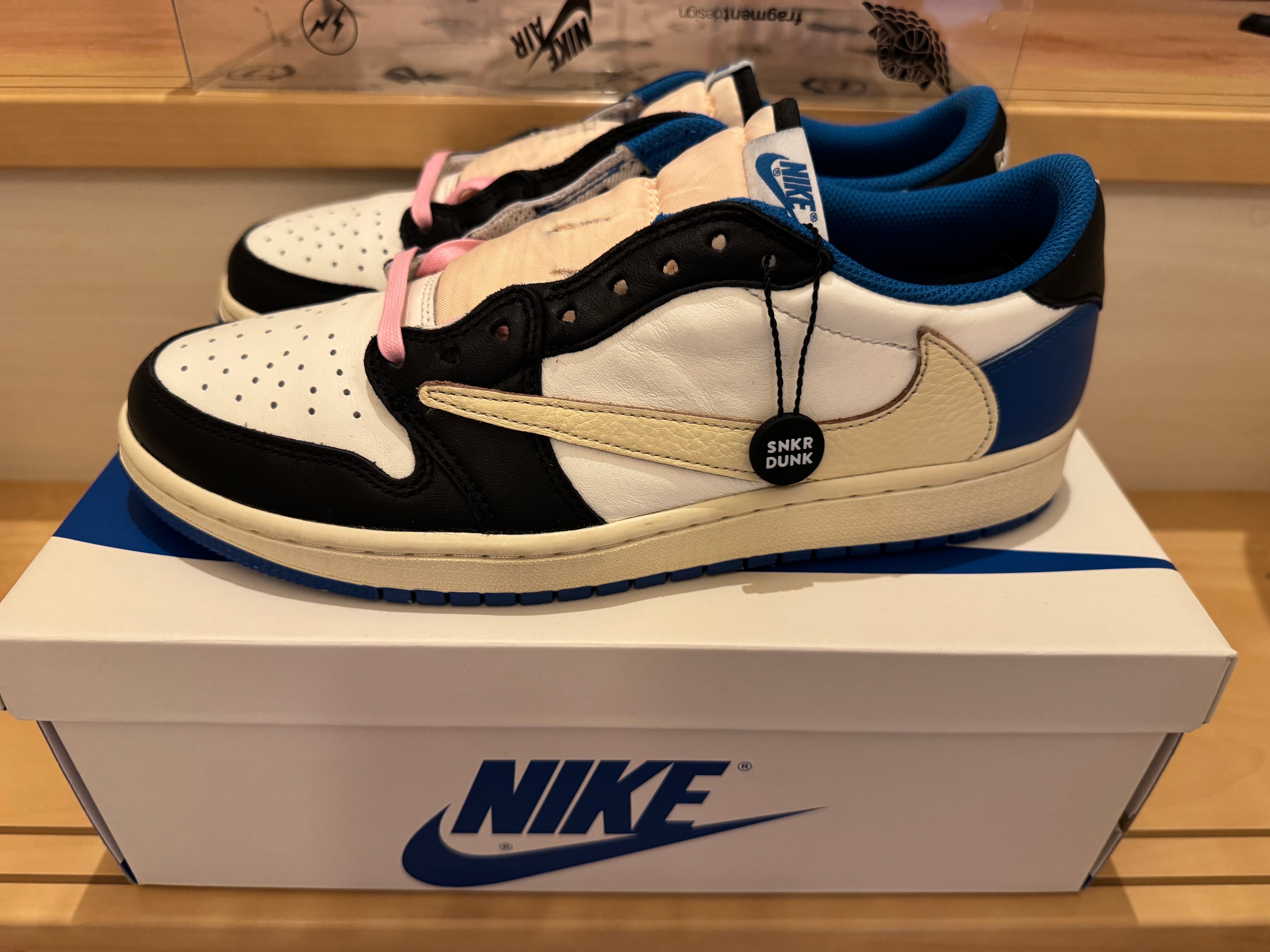 Travis Scott × fragment design × Nike Air Jordan 1 Low OG SP "Military Blue"