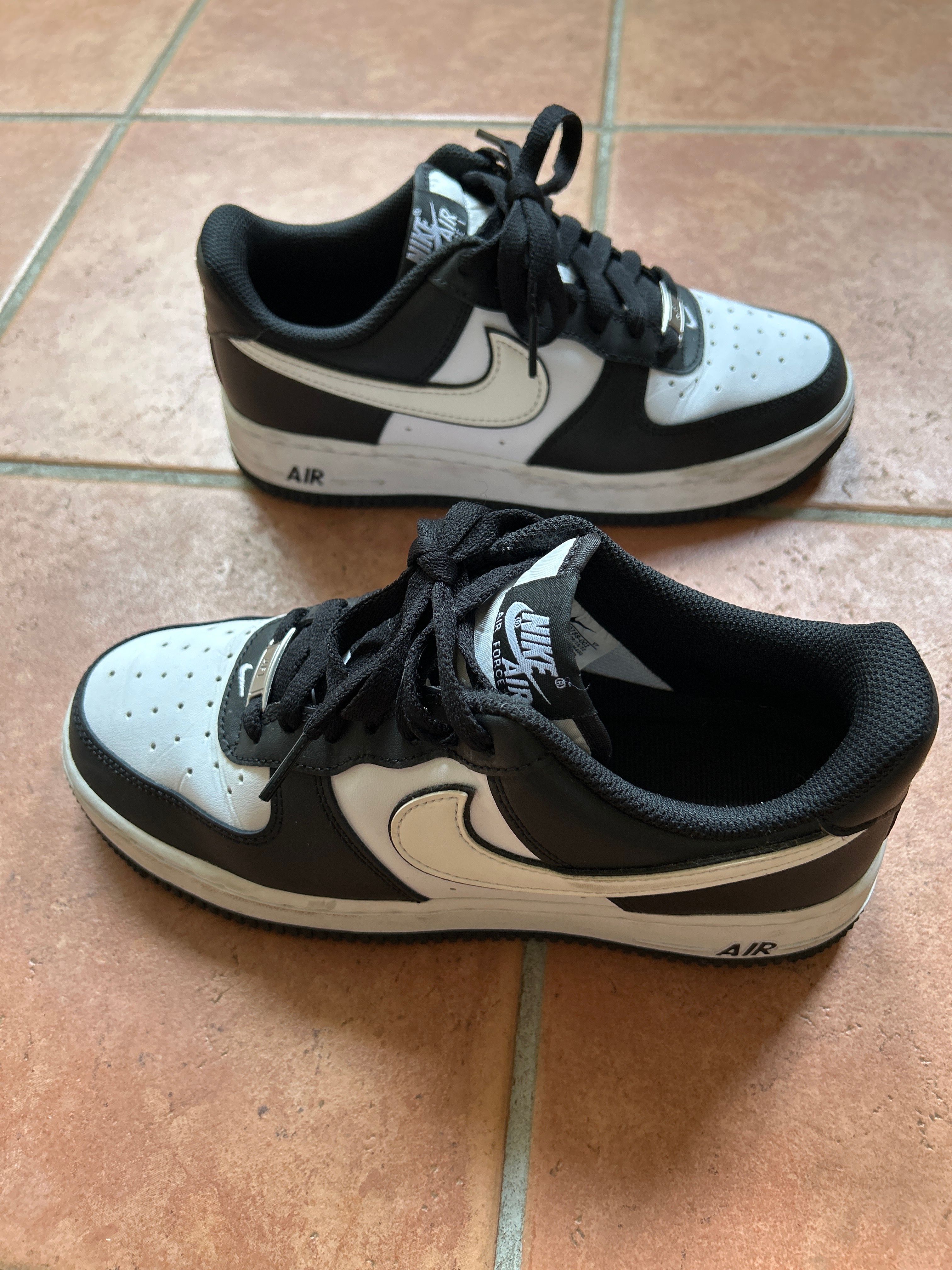 Nike Air Force 1 Low '07 "Black/Black/White"