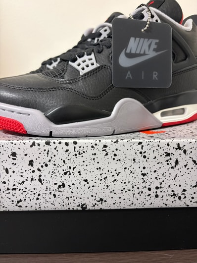 Nike Air Jordan 4 Retro "Bred Reimagined"