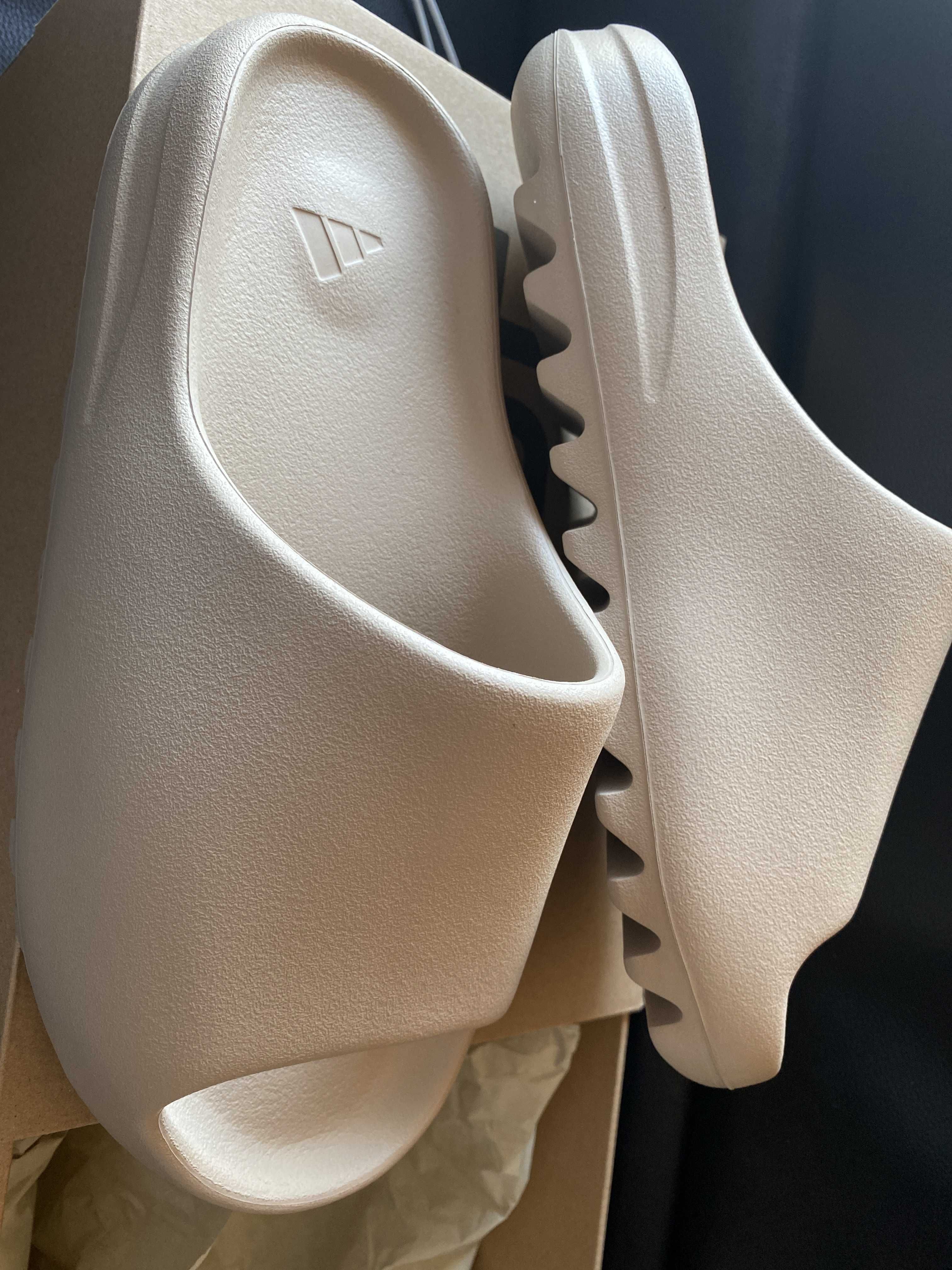 adidas YEEZY Slide "Pure" (GW1934)