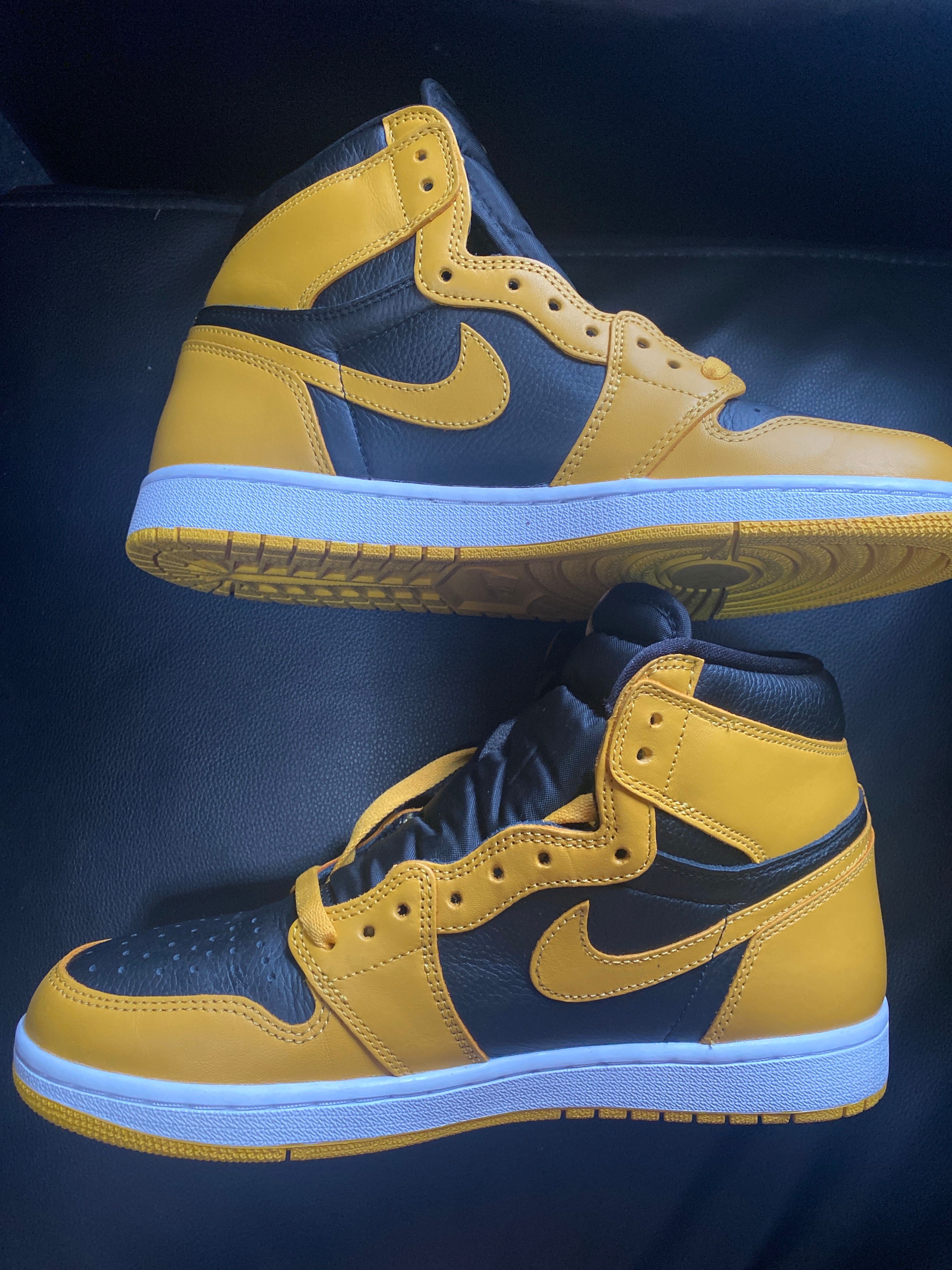 Nike Air Jordan 1 High OG "Pollen" 