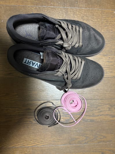 Travis Scott × Nike Air Jordan 1 Low OG SP "Velvet Brown and Dark Mocha"