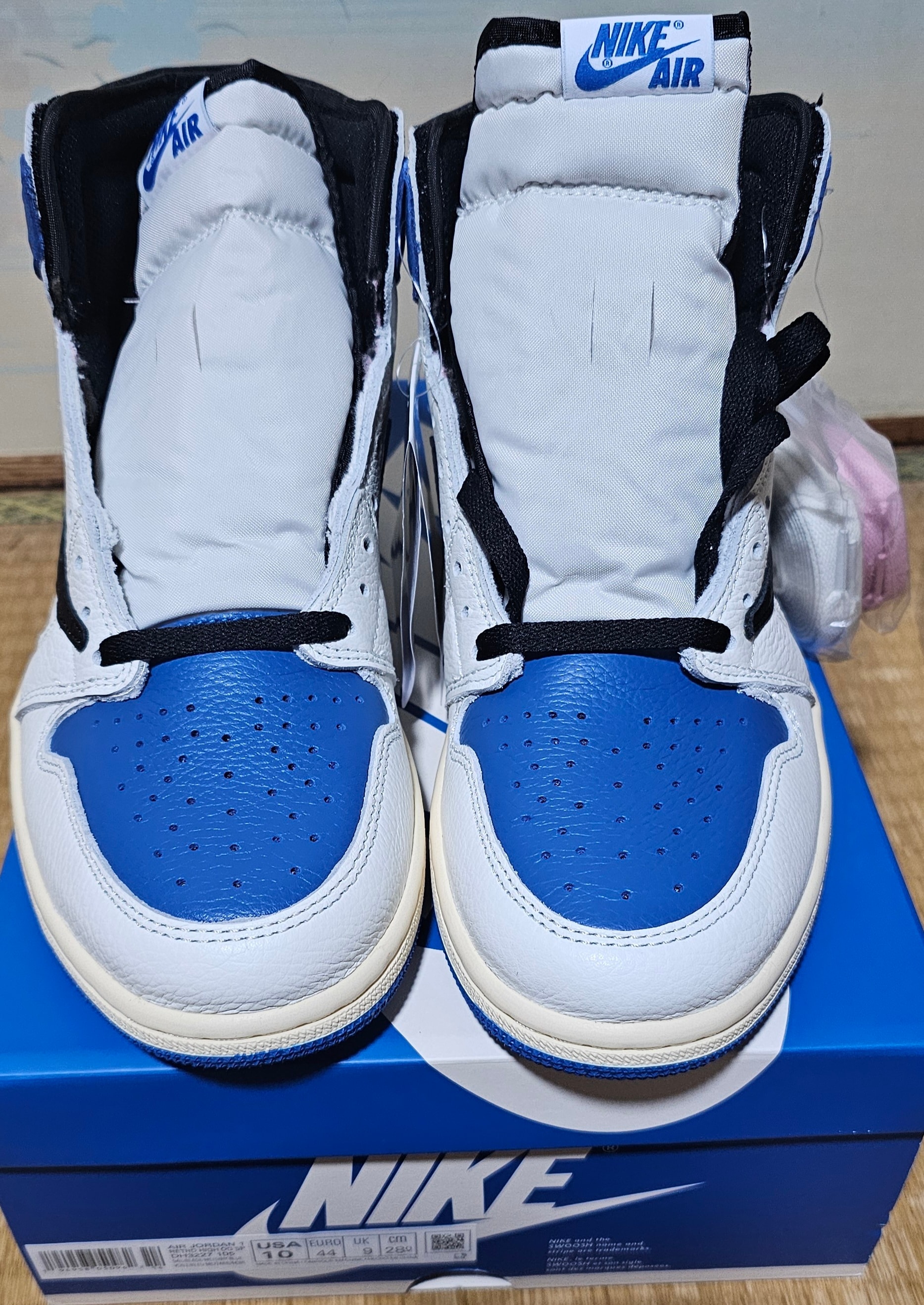 Travis Scott × fragment design × Nike Air Jordan 1 Retro High OG SP "Military Blue"