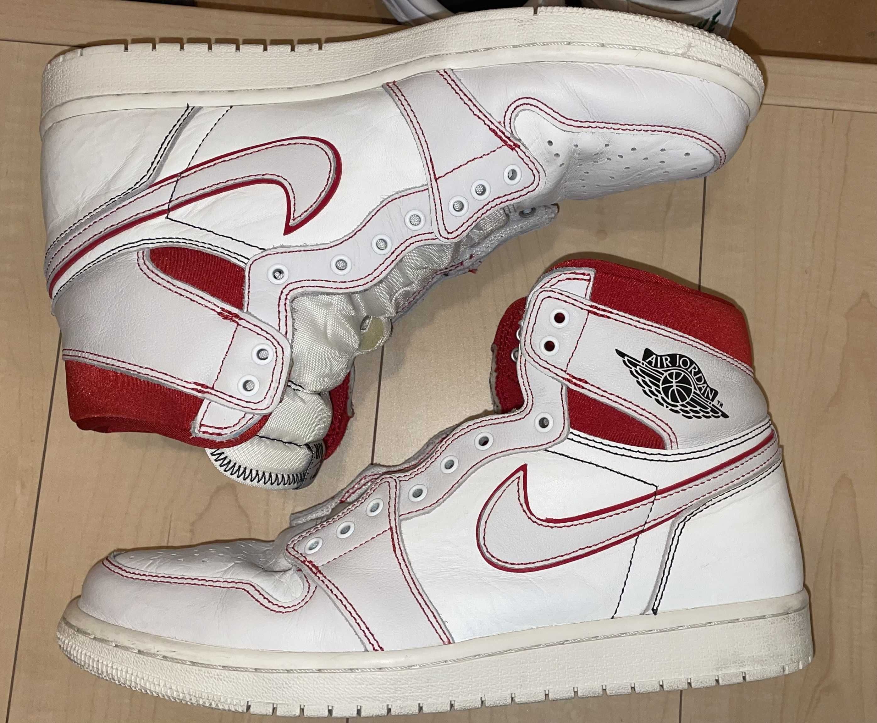 Nike Air Jordan 1 Retro High OG "Sail/University Red"     