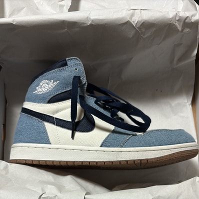 Nike Air Jordan 1 Retro High OG "Denim"