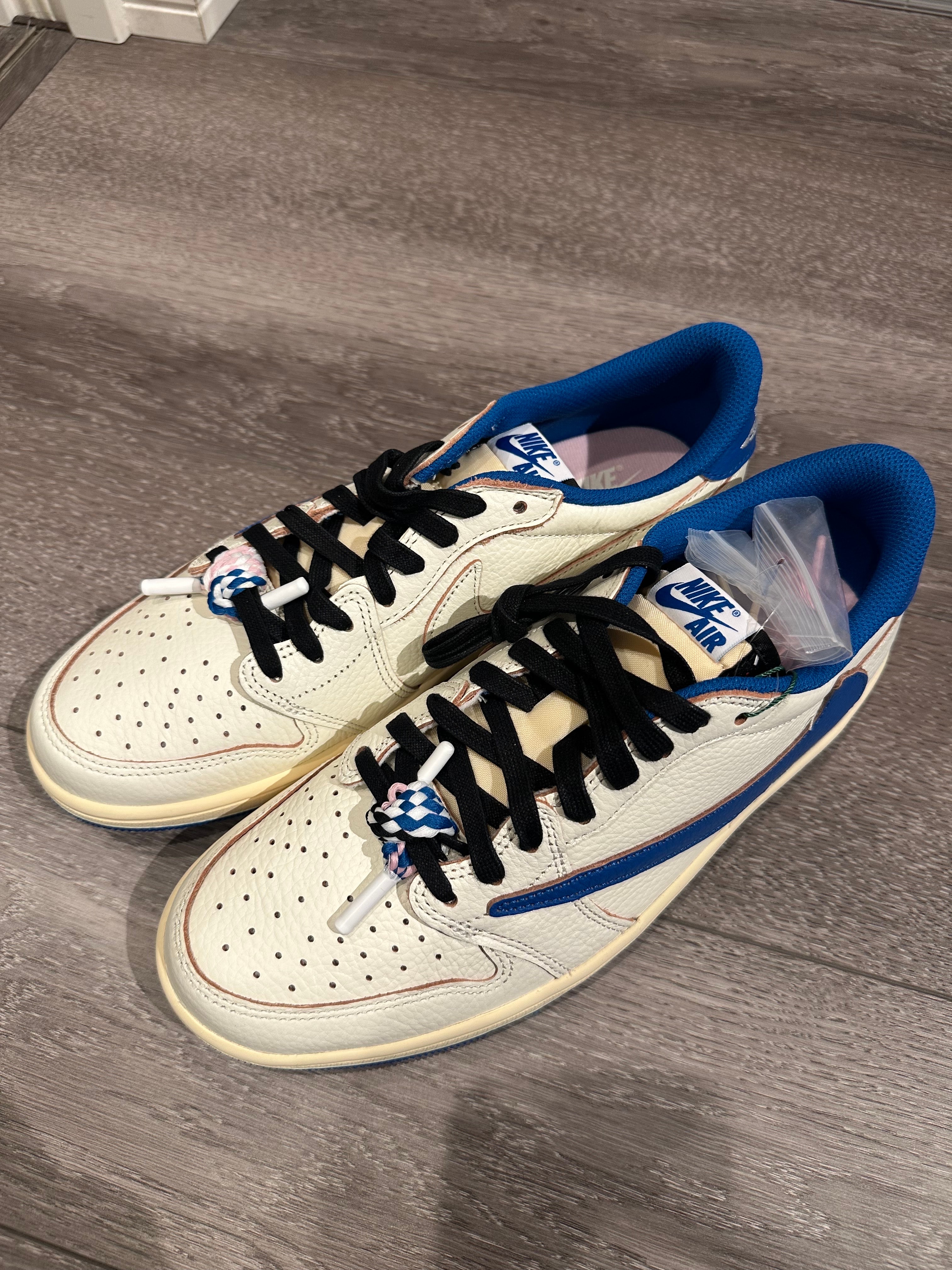 Travis Scott × fragment design × Nike Air Jordan 1 Low OG "Sail/Military Blue"