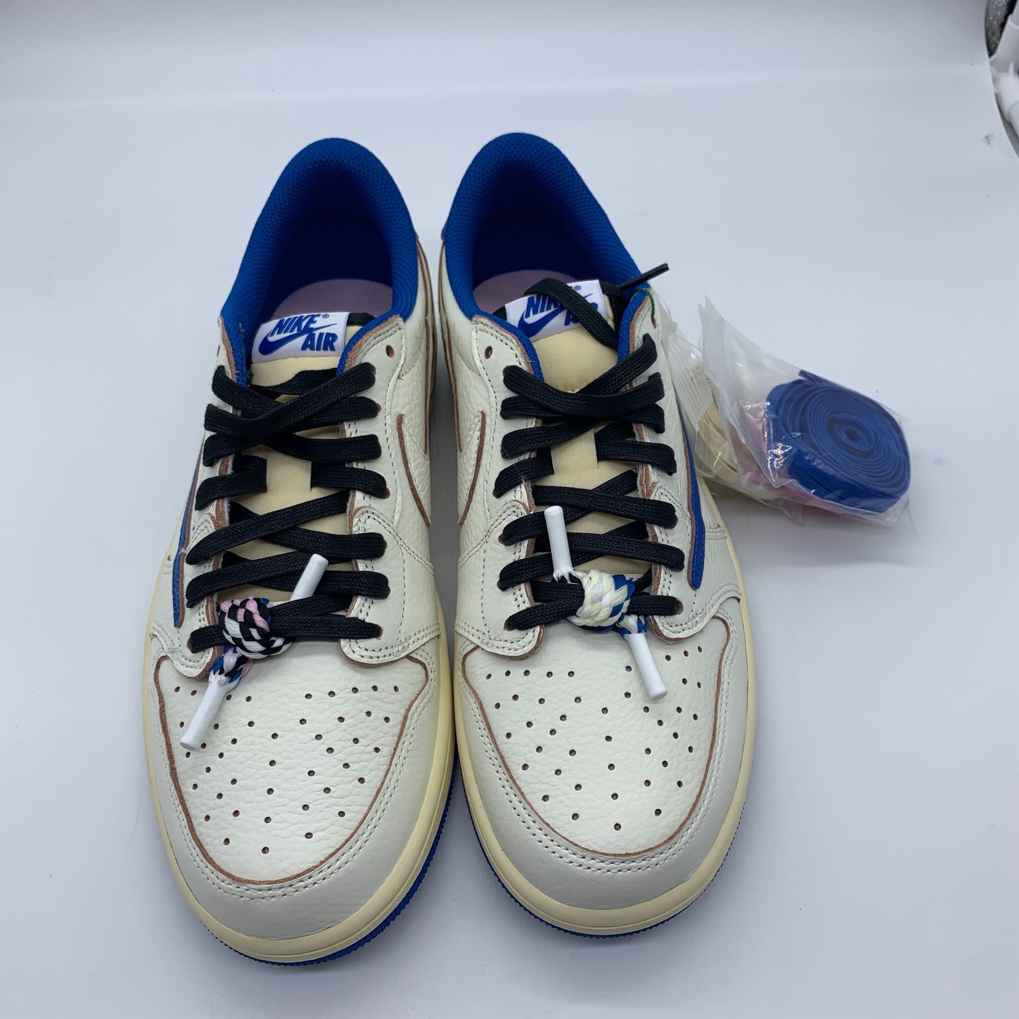 Travis Scott × fragment design × Nike Air Jordan 1 Low OG "Sail/Military Blue"