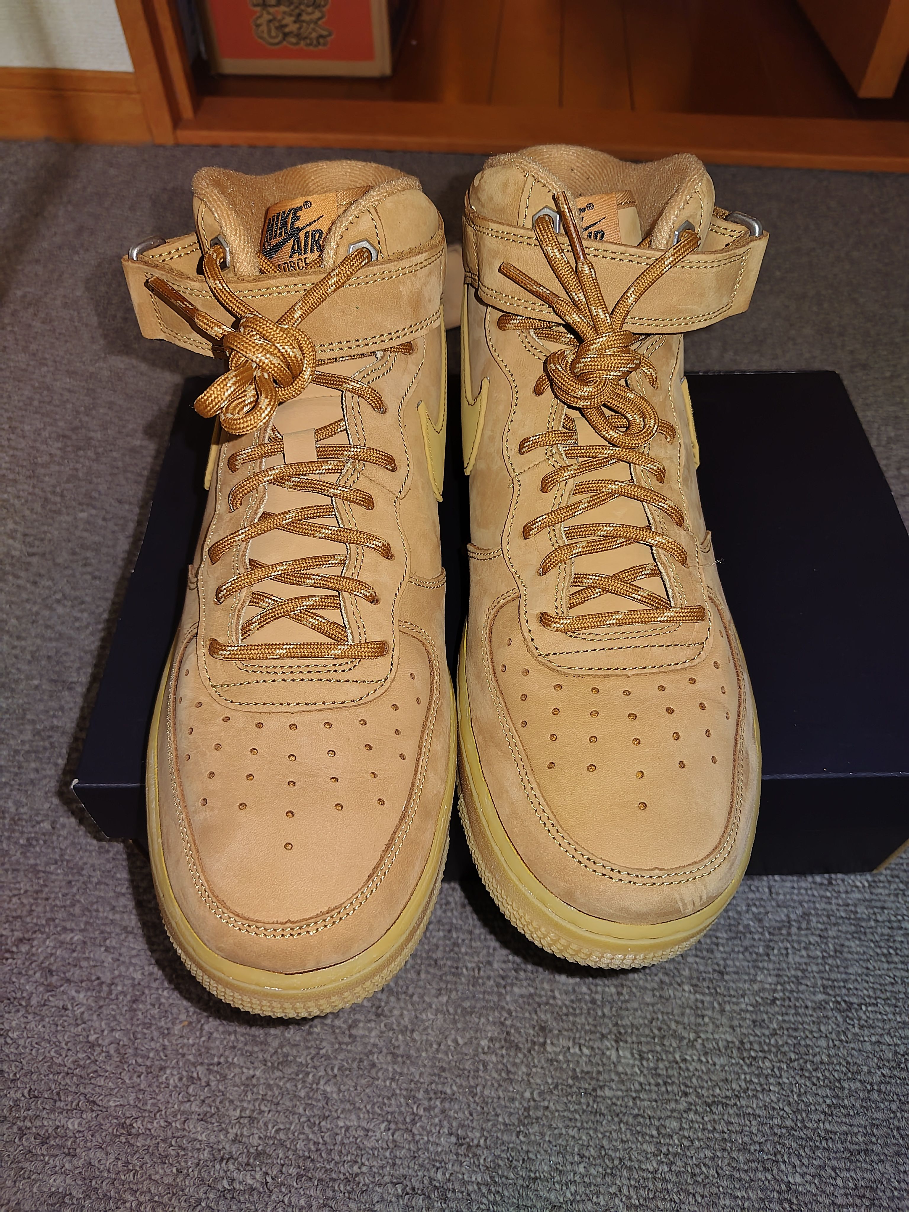 Nike Air Force 1 Mid "Flax"