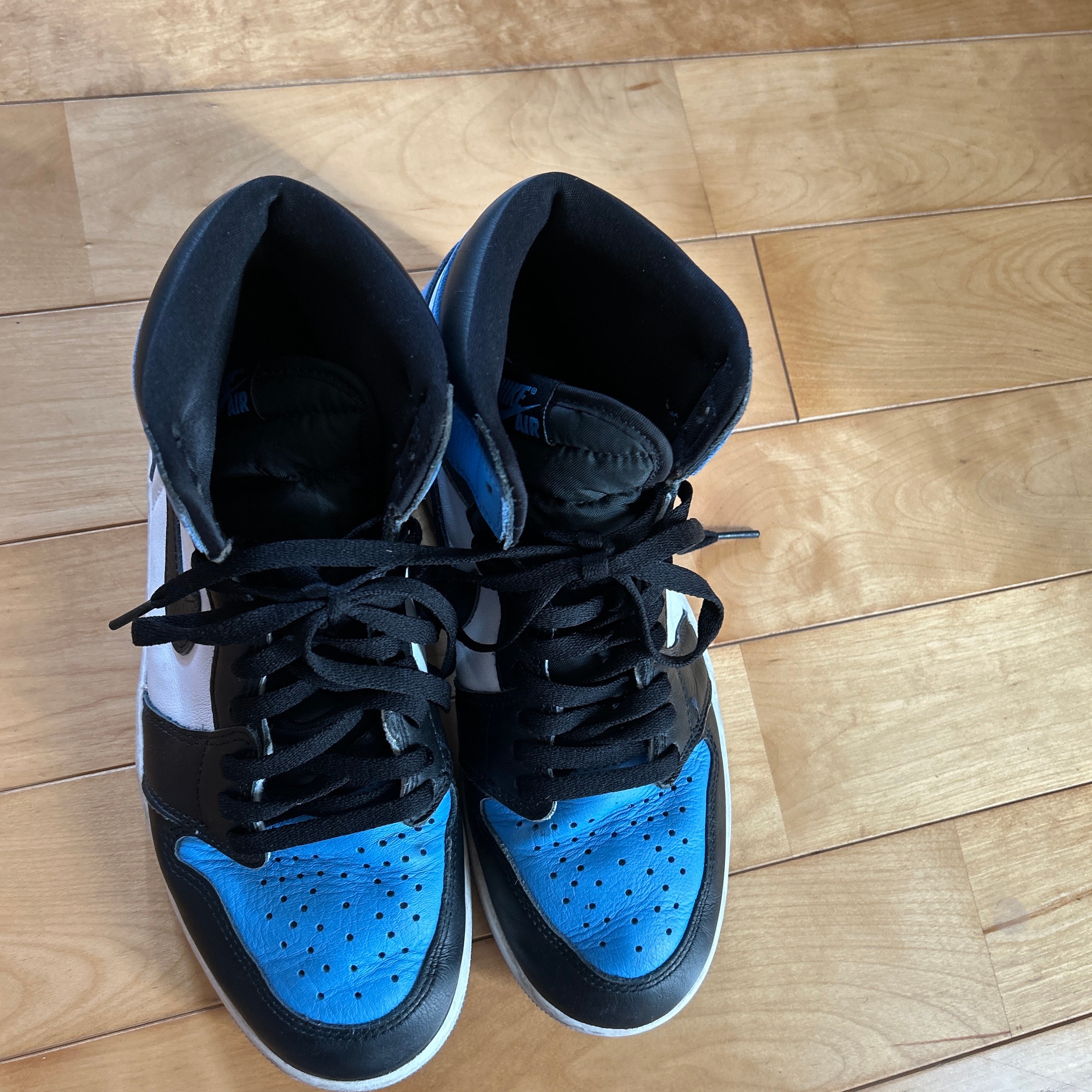 Nike Air Jordan 1 Retro High OG "University Blue/UNC Toe"