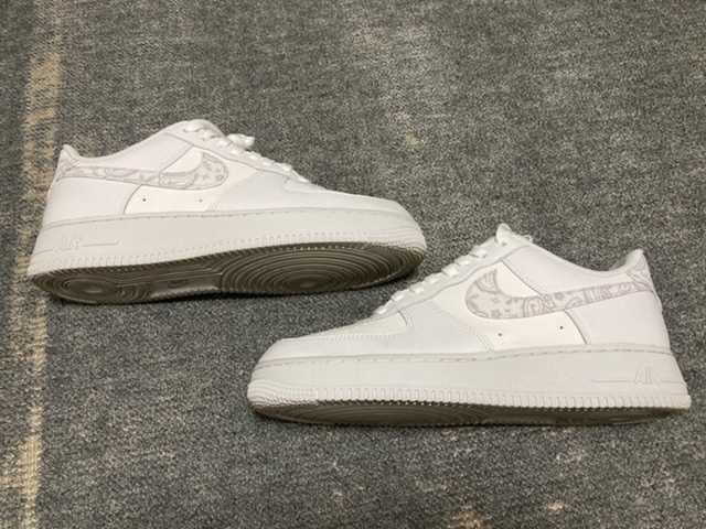 Nike Women's Air Force 1 Low '07 Essential "White Paisley"