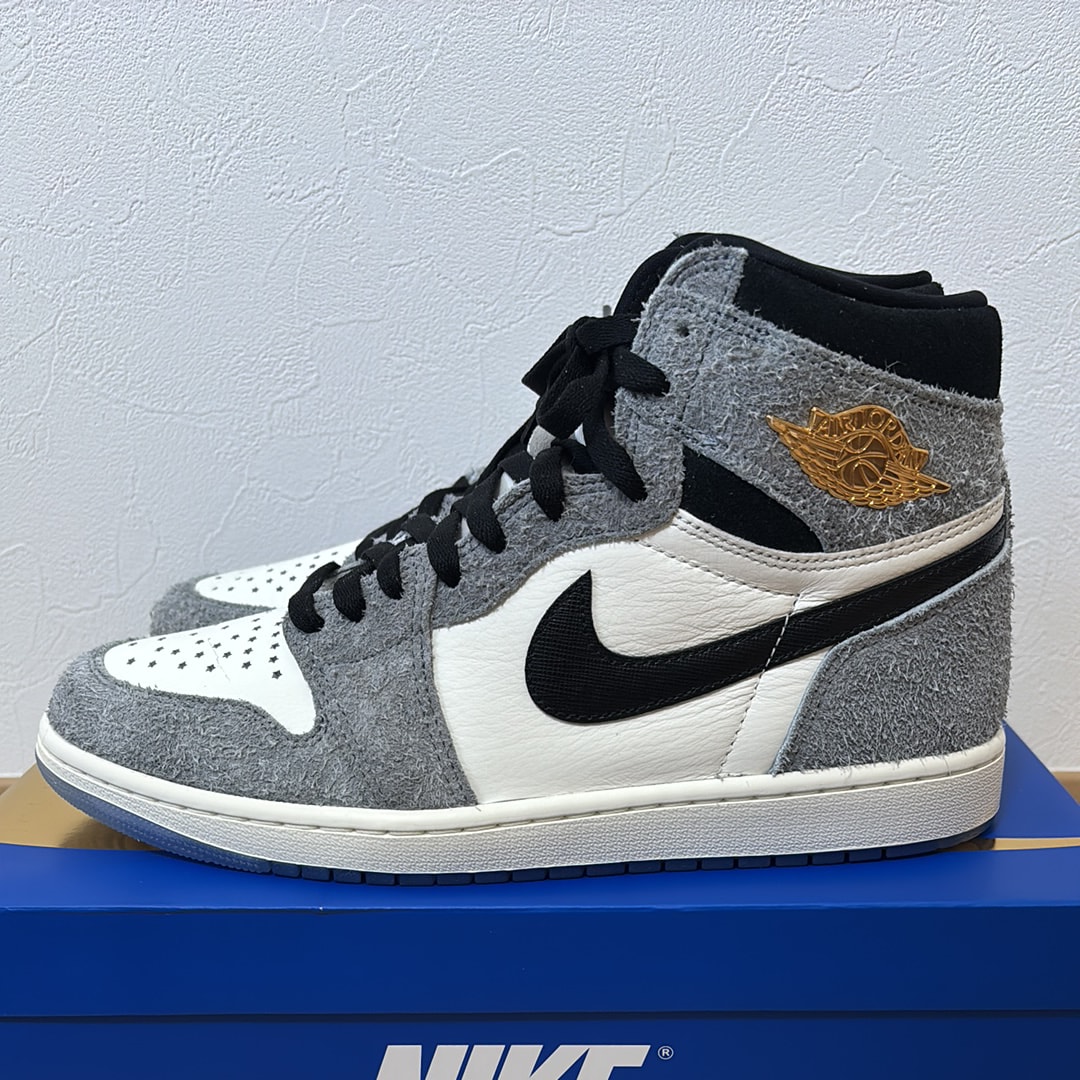 Nike Air Jordan 1 Retro High OG "Cool Grey/Sail"