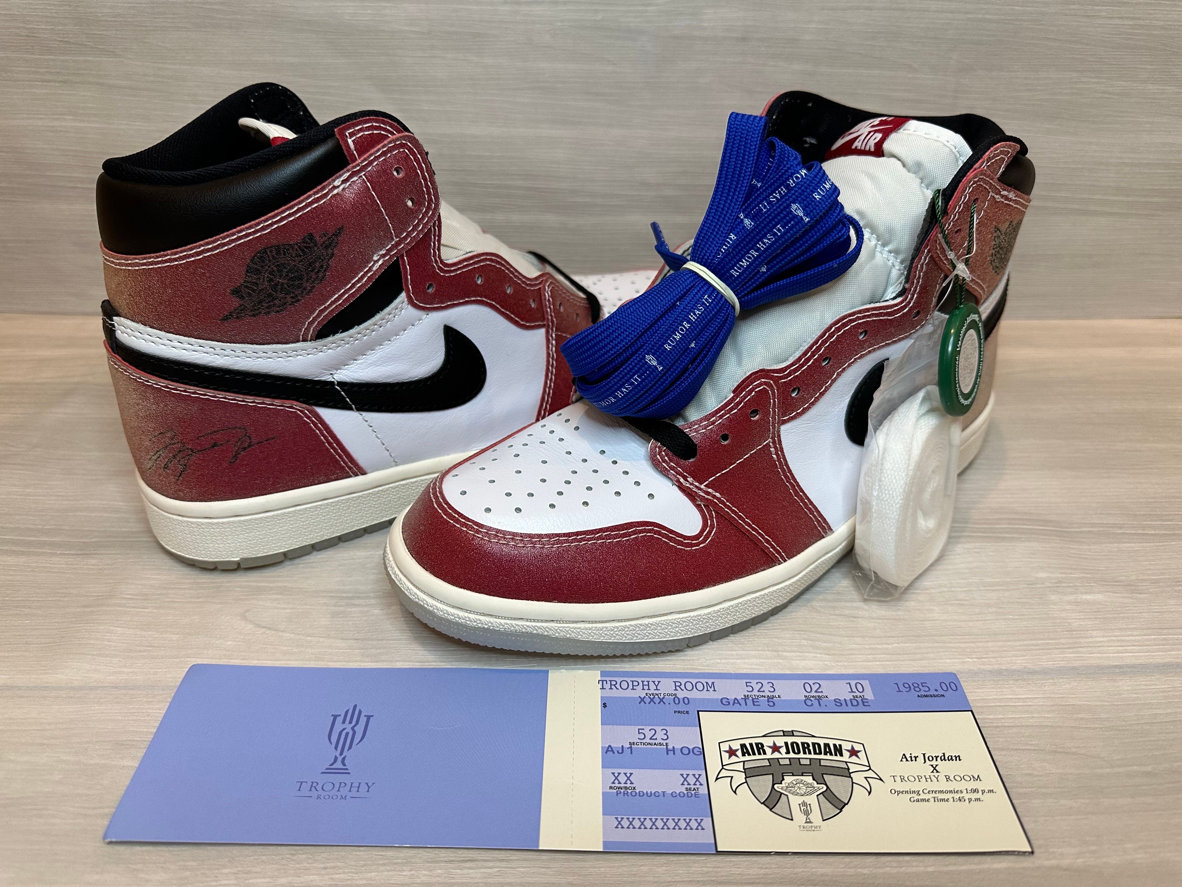 Trophy Room × Nike Air Jordan 1 High OG "Chicago"