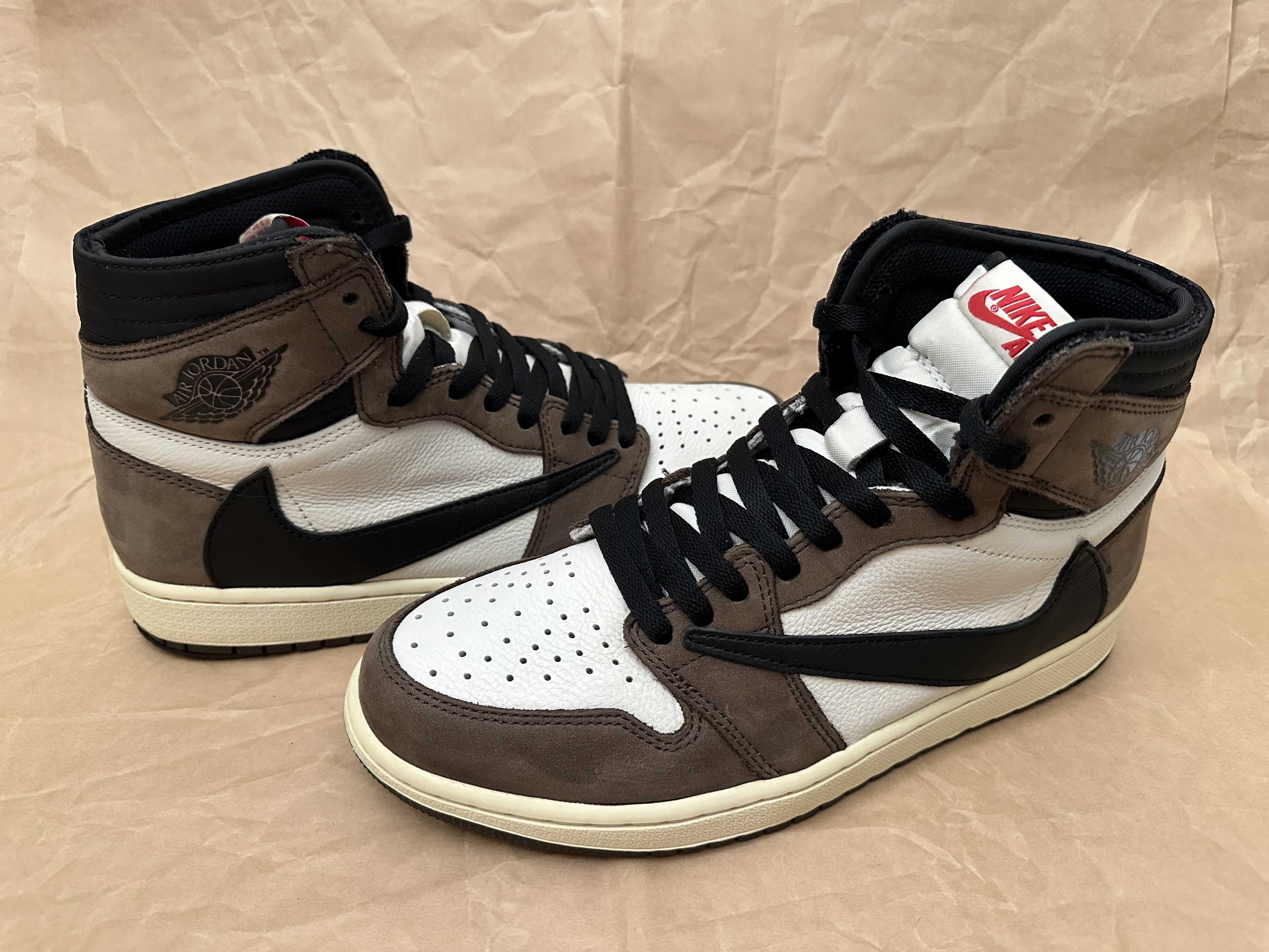 Travis Scott × Nike Air Jordan 1 Retro High OG TS SP "Sail/Dark Mocha"