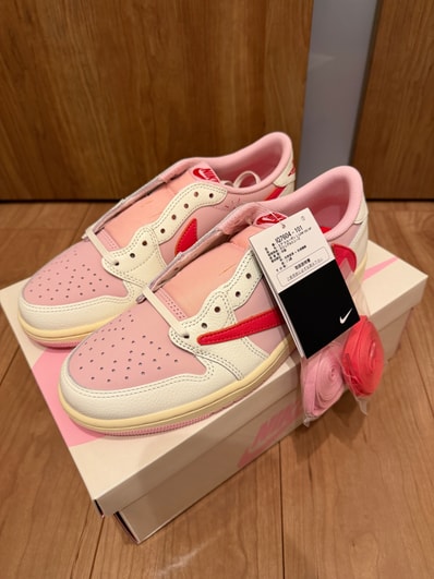 Travis Scott × Nike Air Jordan 1 Retro Low OG "Sail/Tropical Pink"
