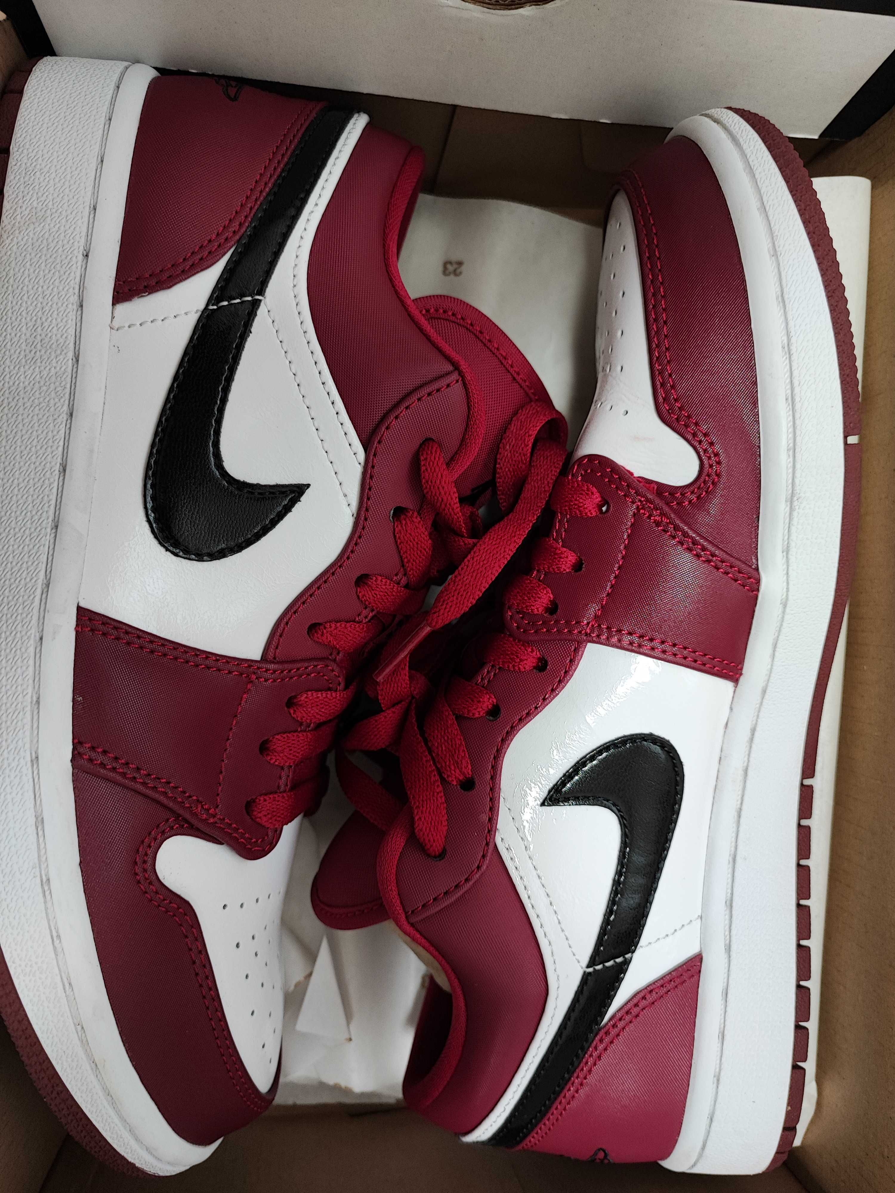 Nike Air Jordan 1 Low "Noble Red"