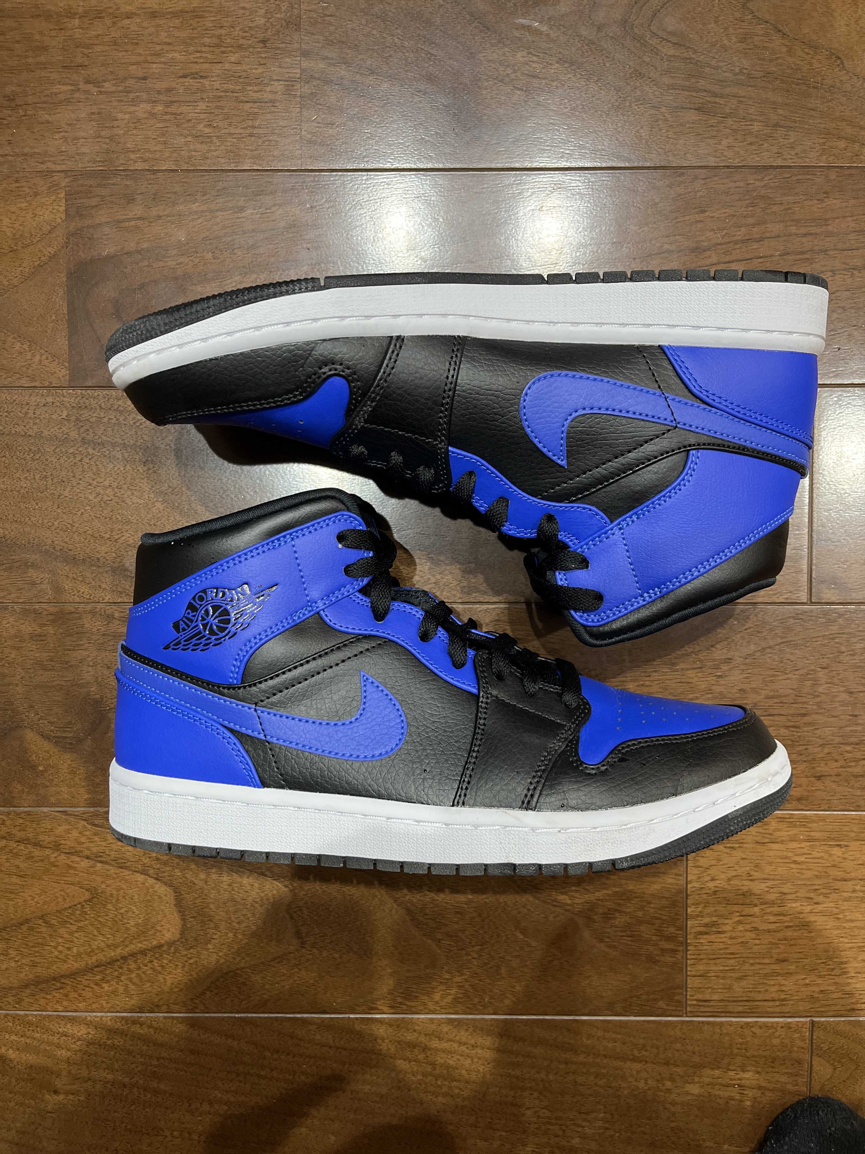 Nike Air Jordan 1 Mid "Hyper Royal"