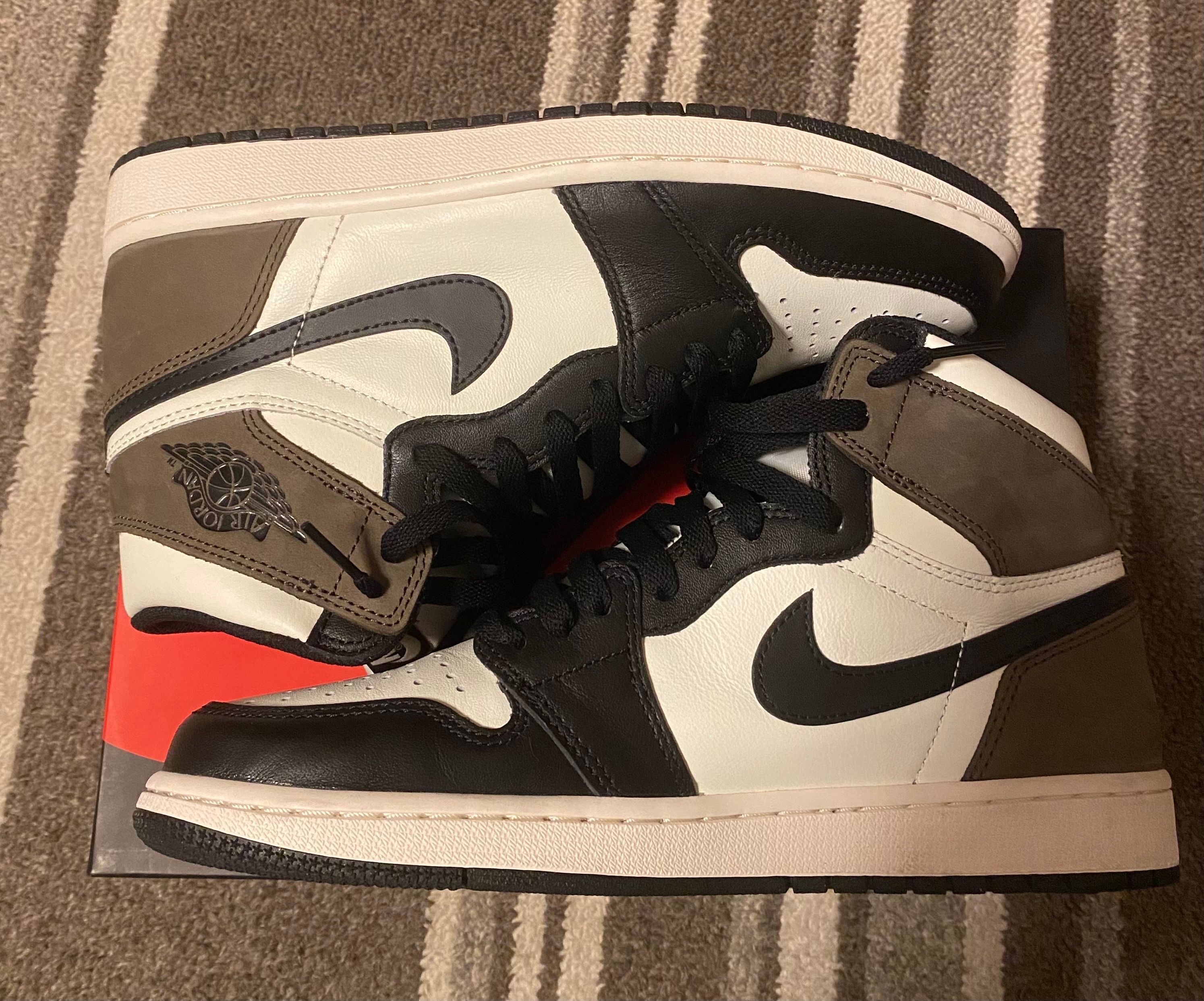 Nike Air Jordan 1 High OG "Sail/Dark Mocha/Black"