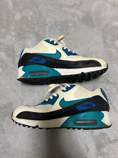 Nike Women's Air Max 90 "Sail/Radiant Emerald/Black"