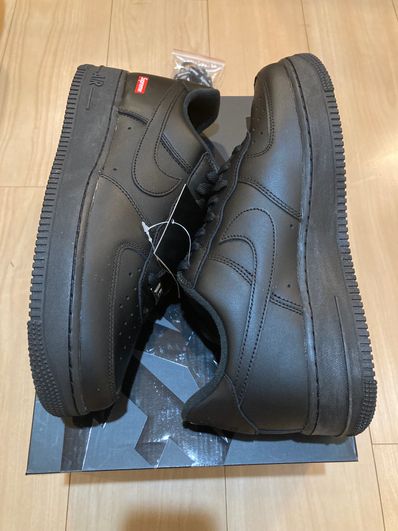 Supreme × Nike Air Force 1 Low "Black"
