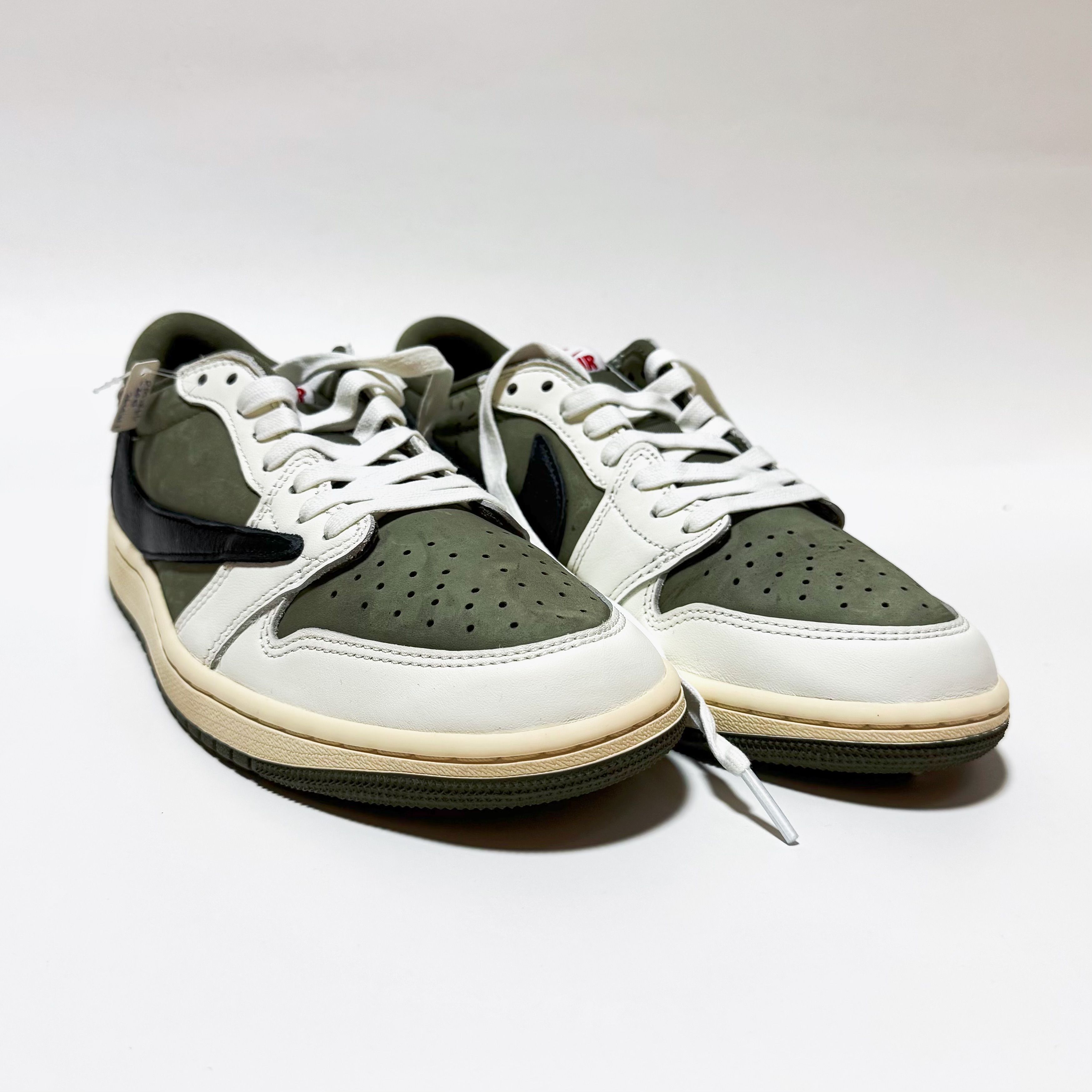 Travis Scott × Nike Air Jordan 1 Low OG SP "Reverse Olive"