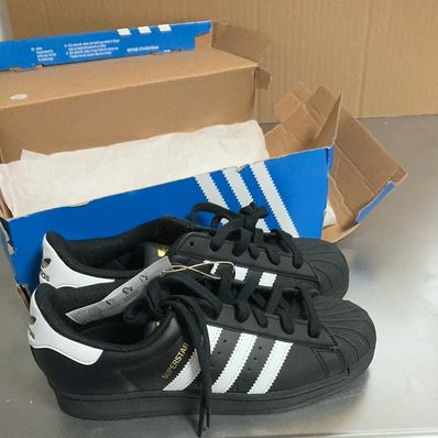 adidas Superstar "Core Black/Footwear White"