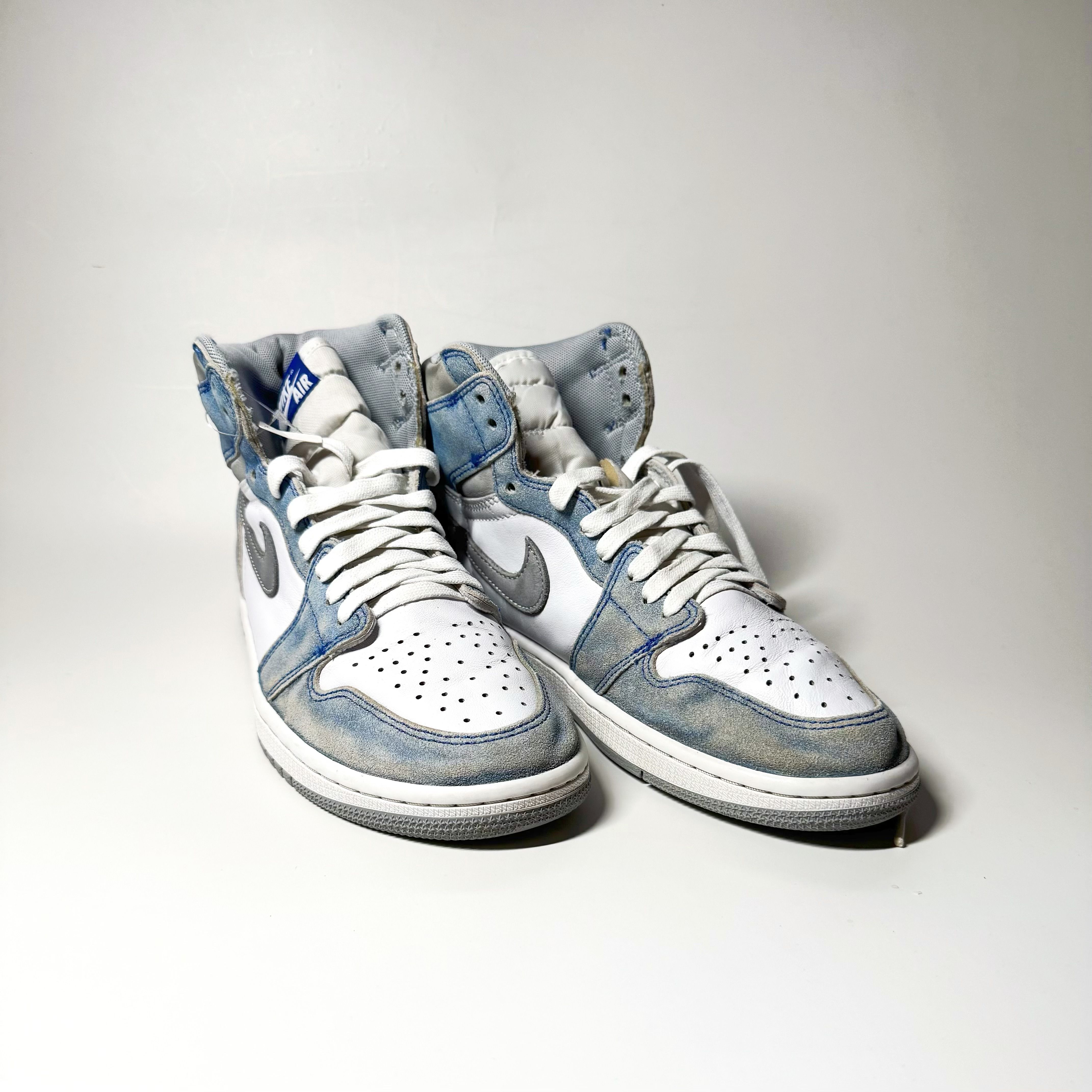 Nike Air Jordan 1 High OG "Hyper Royal"