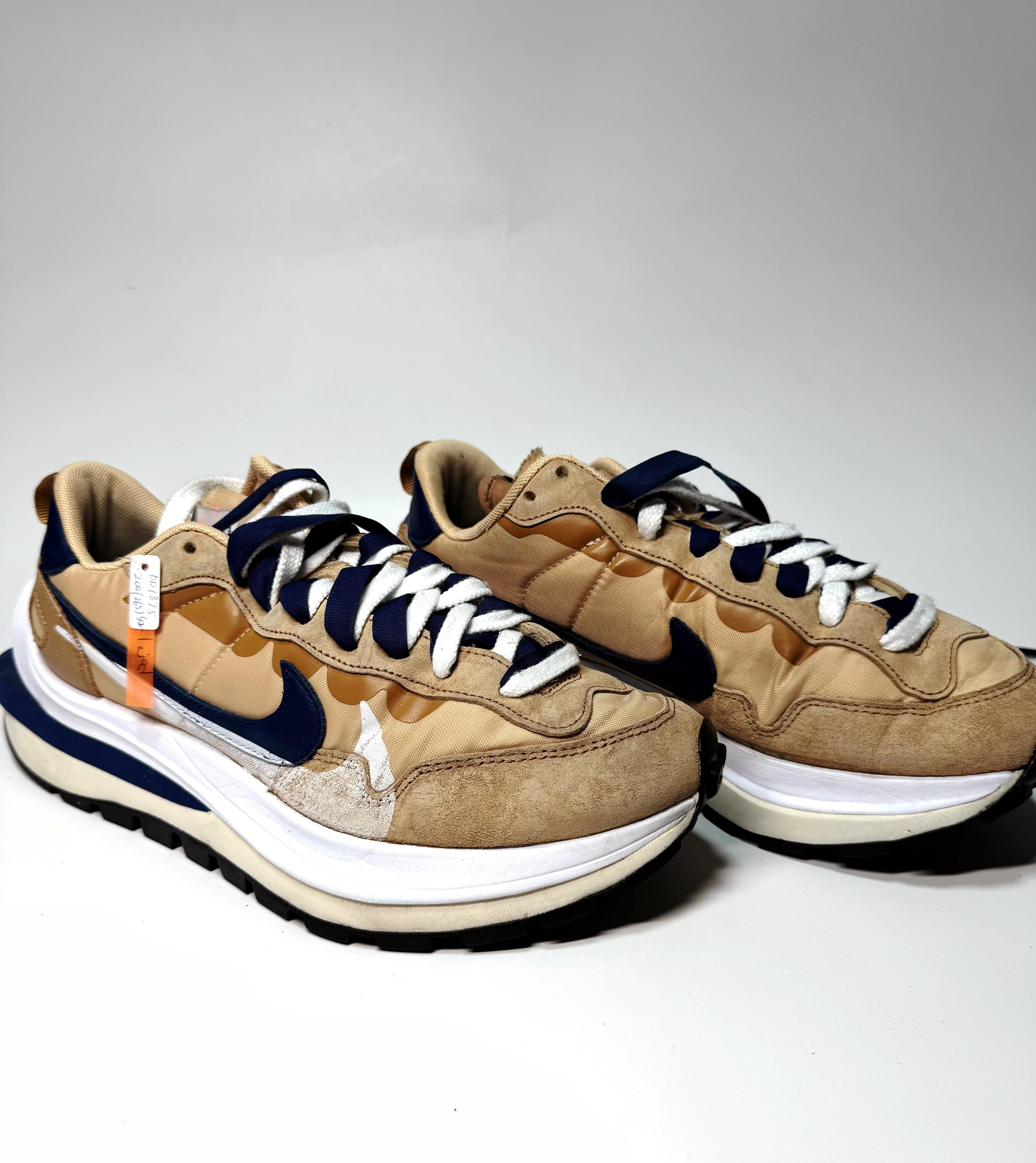 Sacai × Nike Vapor Waffle "Sesame And Blue Void"