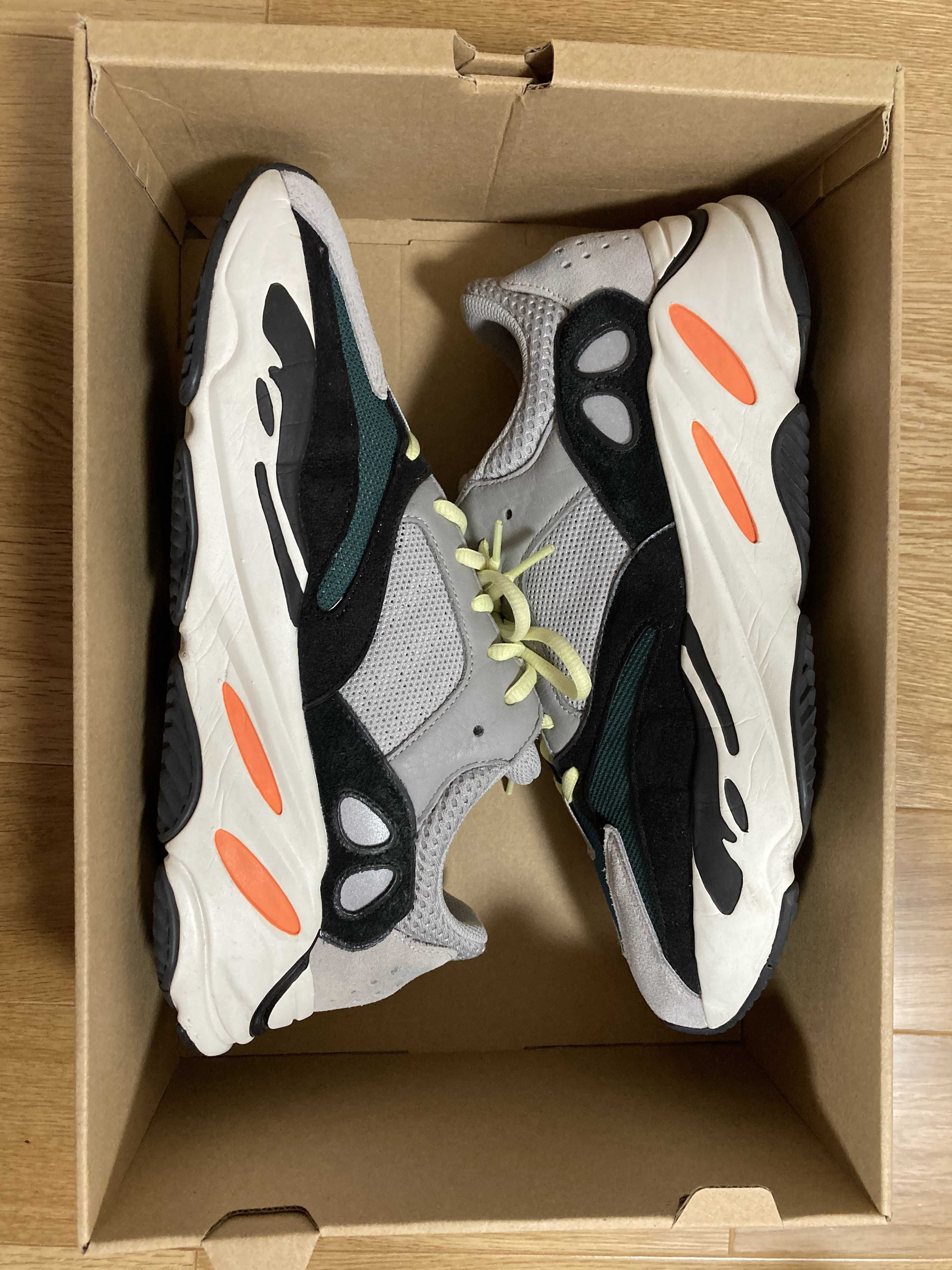 adidas YEEZY Boost 700 "Wave Runner"