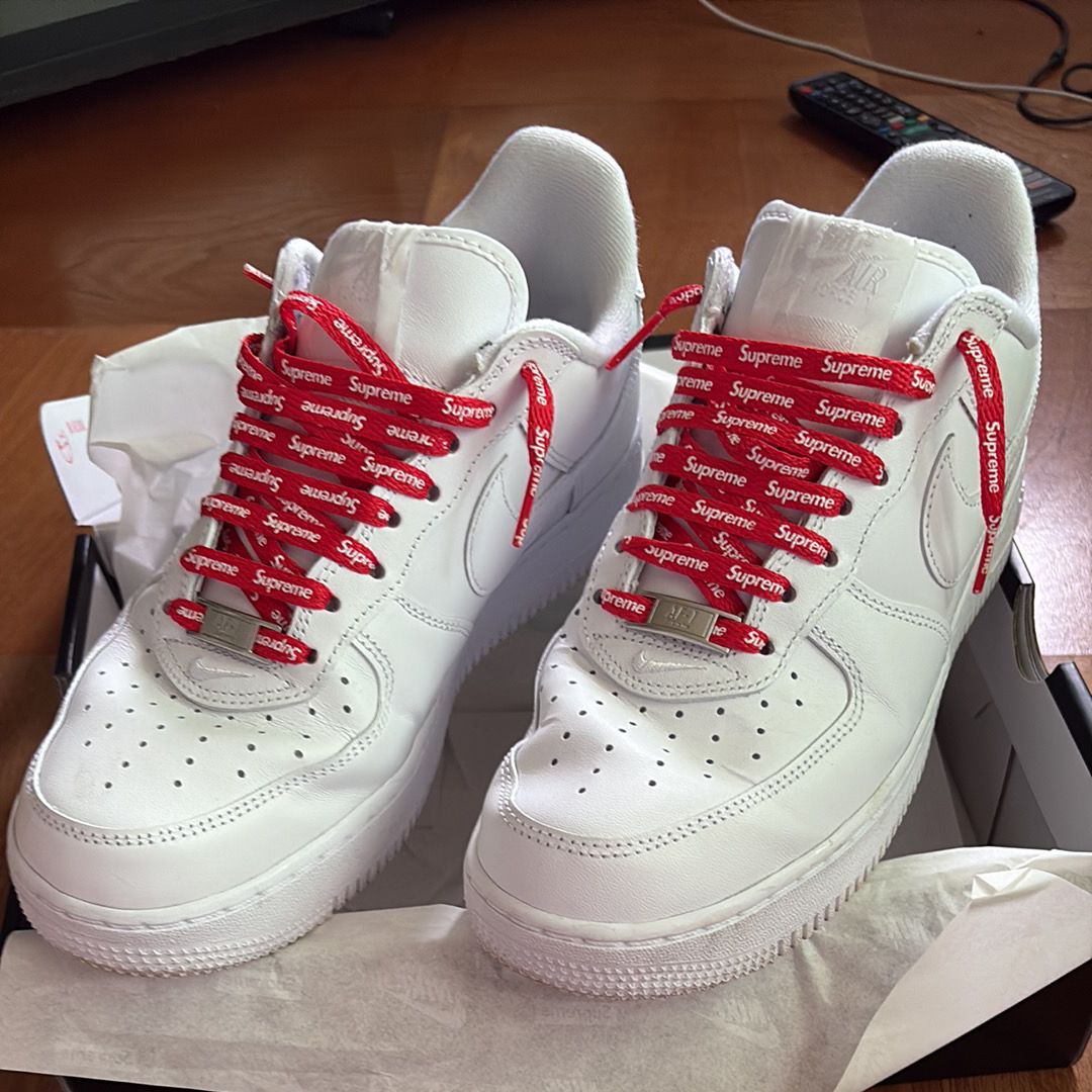 Supreme × Nike Air Force 1 Low "White"