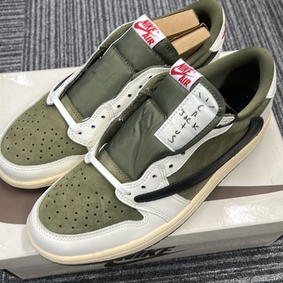 Travis Scott × Nike Air Jordan 1 Low OG SP "Reverse Olive"