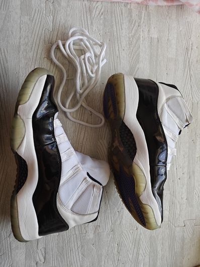 Nike Air Jordan 11 Retro "Concord" (2018)