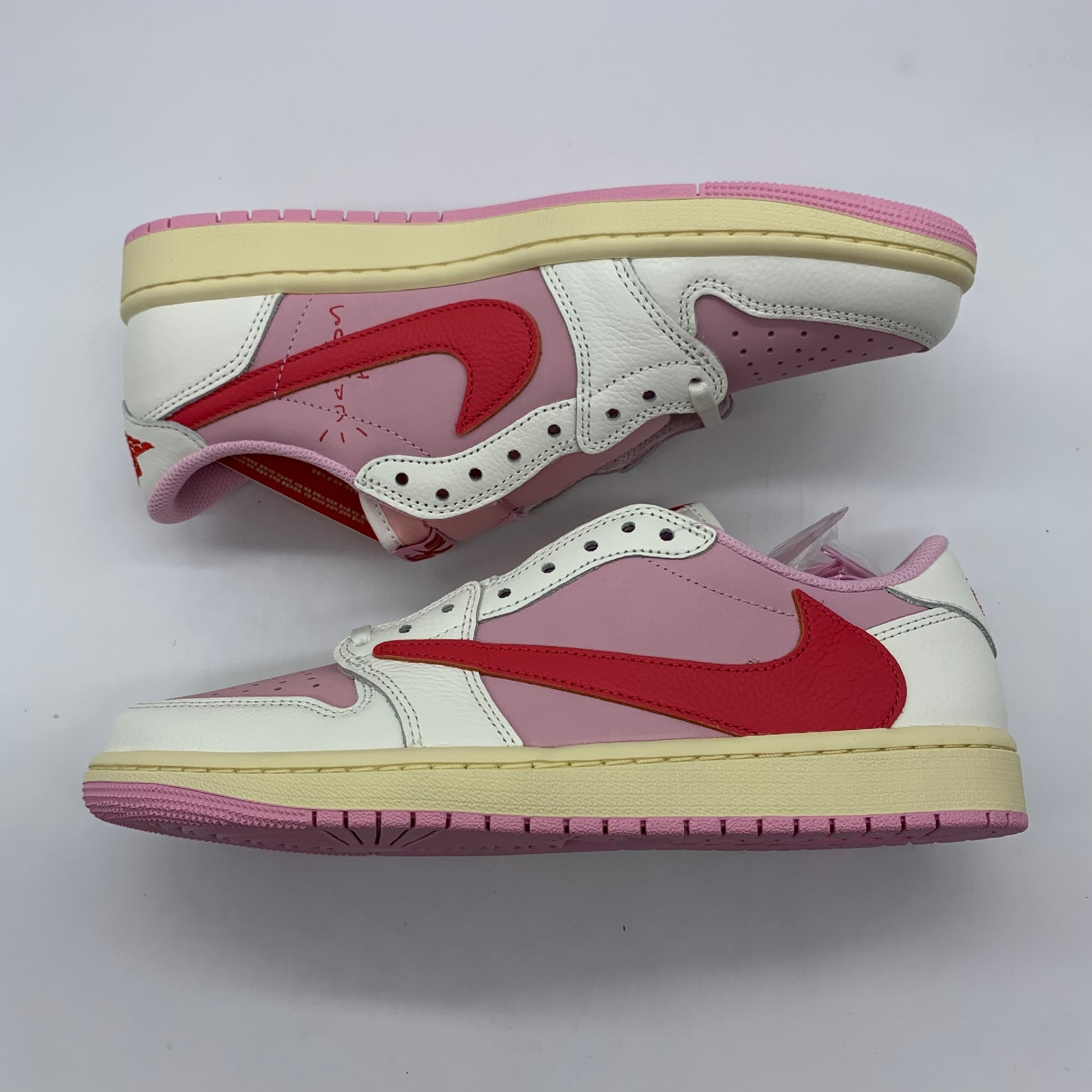 Travis Scott × Nike Air Jordan 1 Retro Low OG "Sail/Tropical Pink"