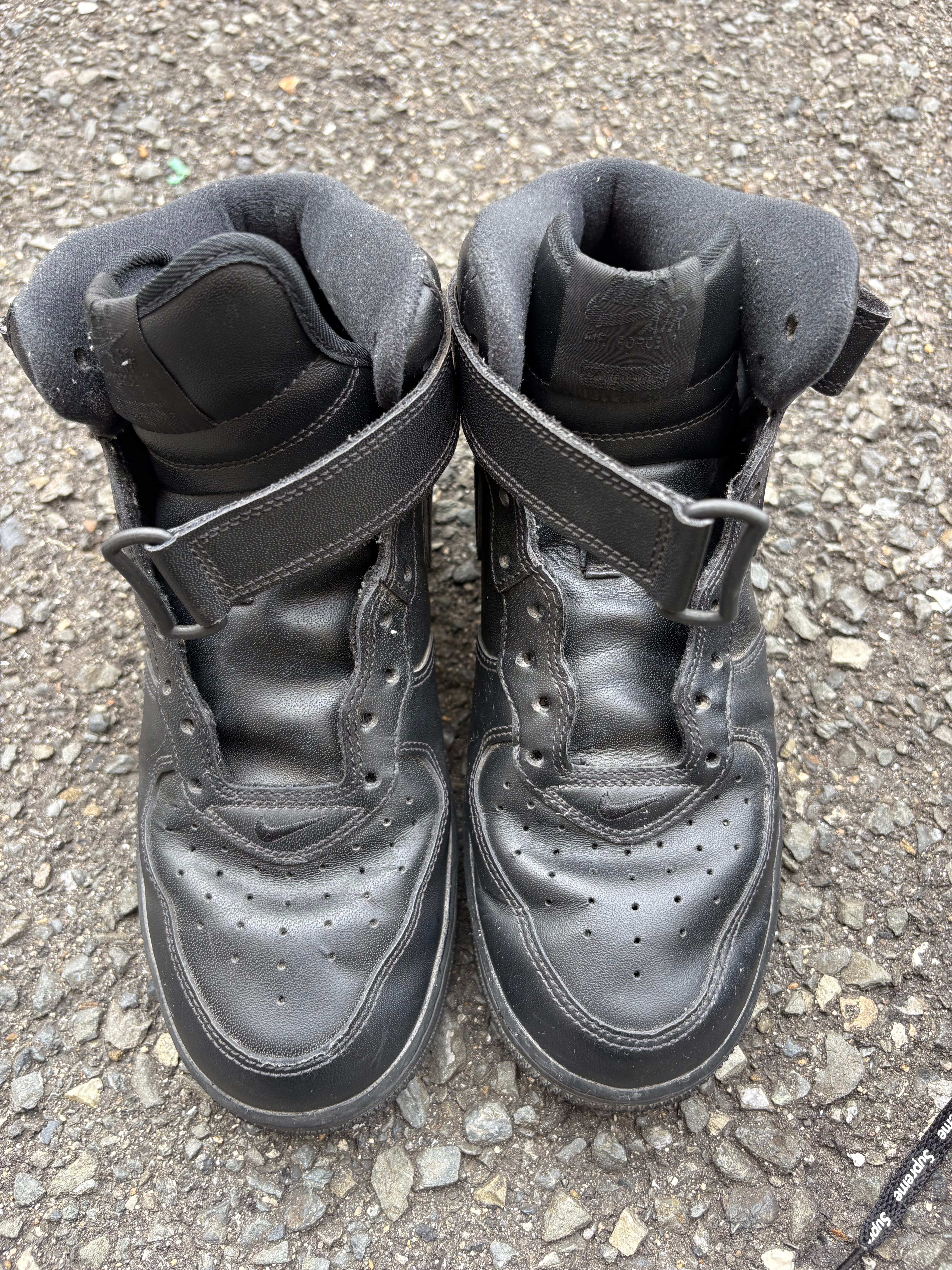 Supreme × Nike Air Force 1 Mid "Black" FW24