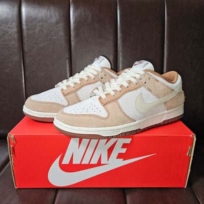 Nike Dunk Low PRM "Medium Curry"