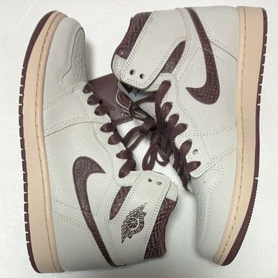 A Ma Maniere × Nike Air Jordan 1 Retro High OG "Sail and Burgundy"