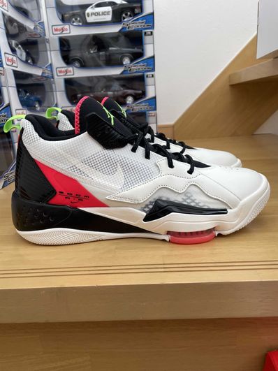 Nike Women's Air Jordan Zoom 92 "Sail"