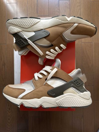 Stussy × Nike Air Huarache "Desert Oak"