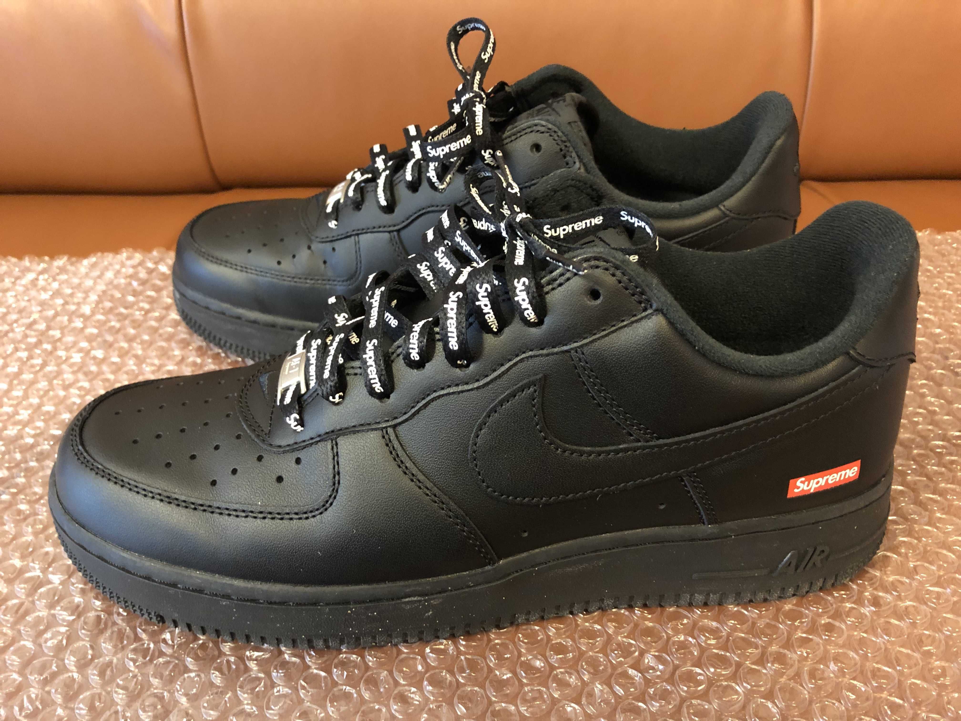 Supreme × Nike Air Force 1 Low "Black"
