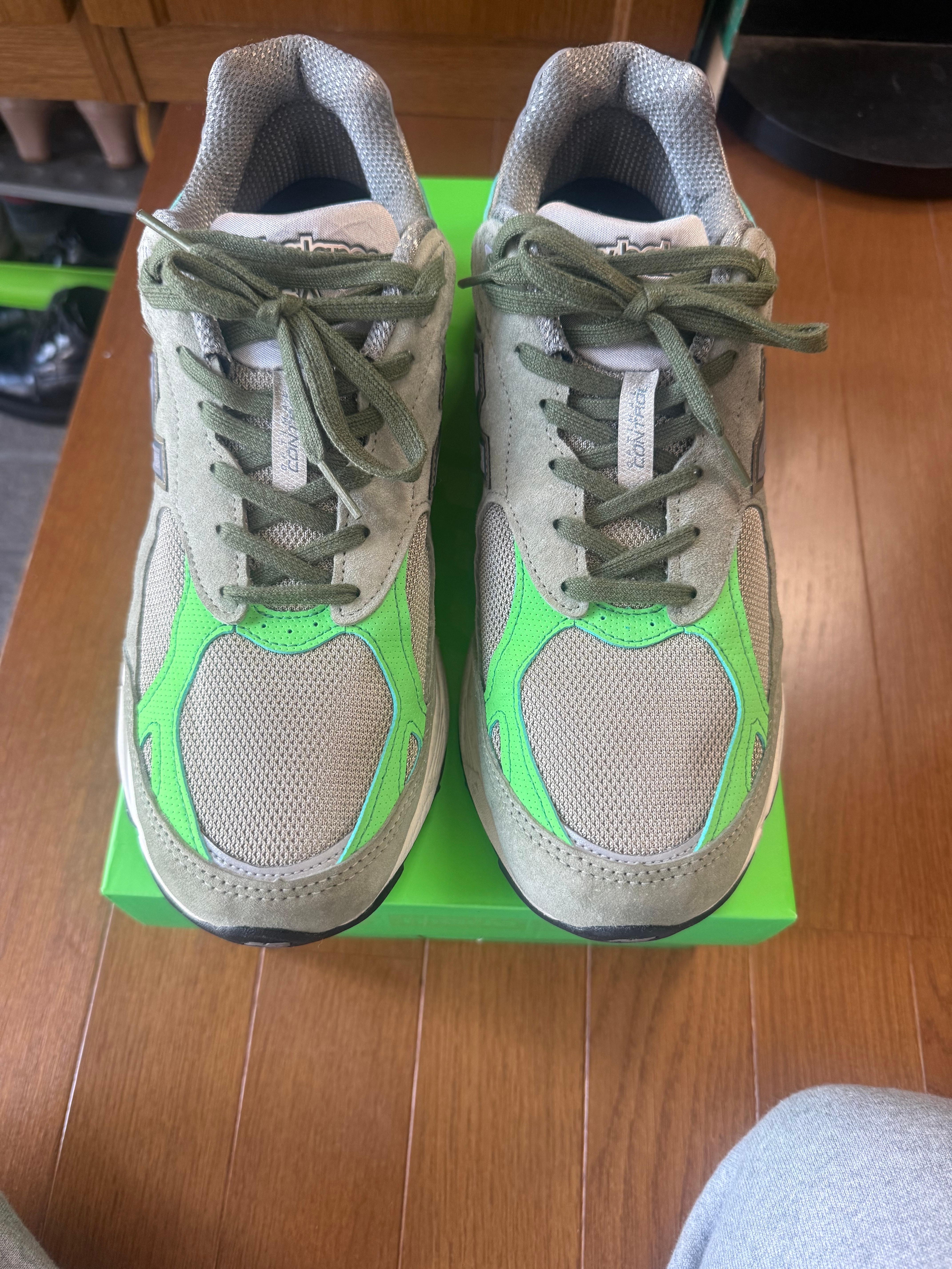 Patta × New Balance 990V3 Keep Your Family Close "Olive"